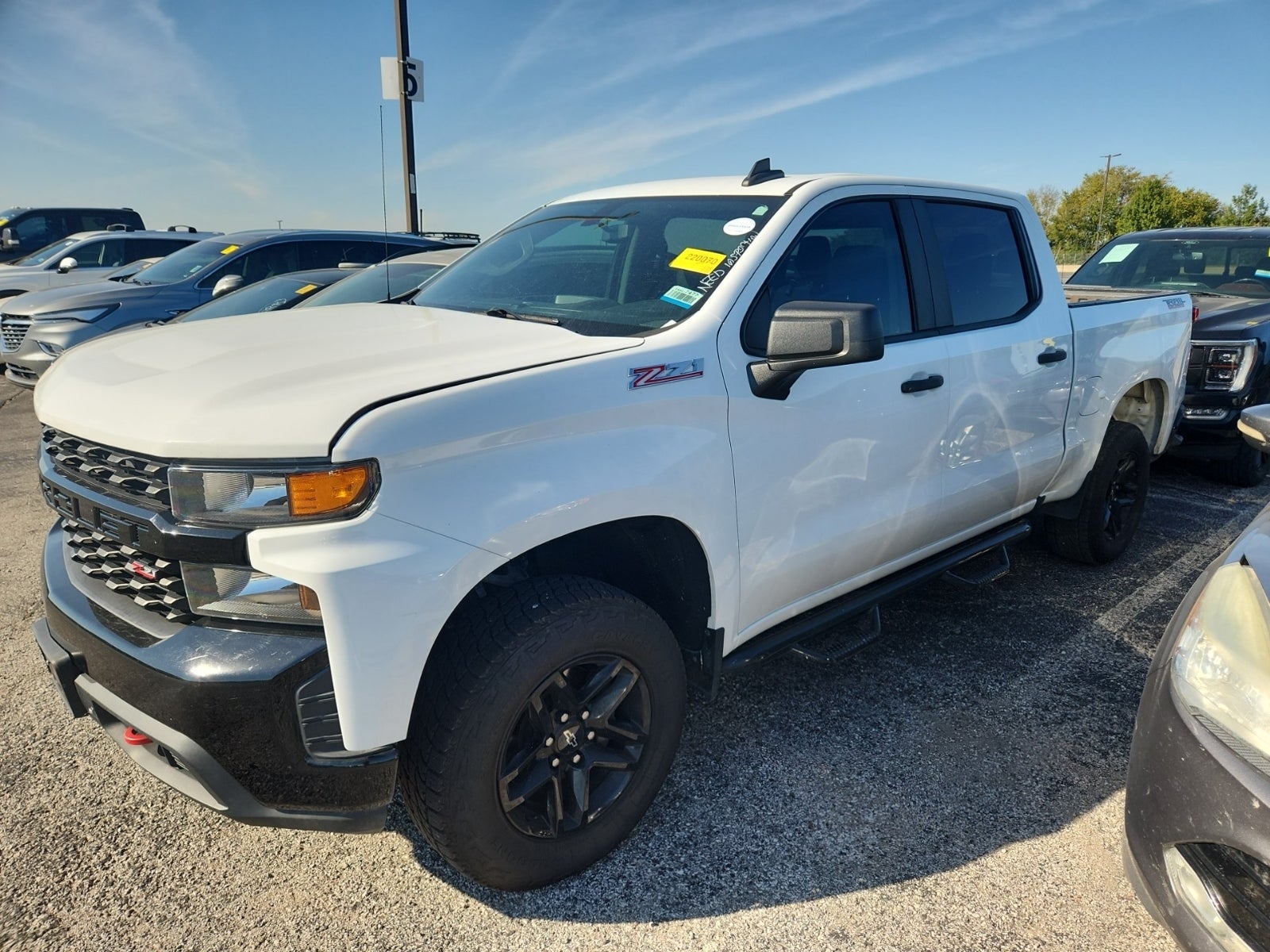 2020 Chevrolet Silverado 1500 4WD Crew Cab 147" Custom Trail Boss