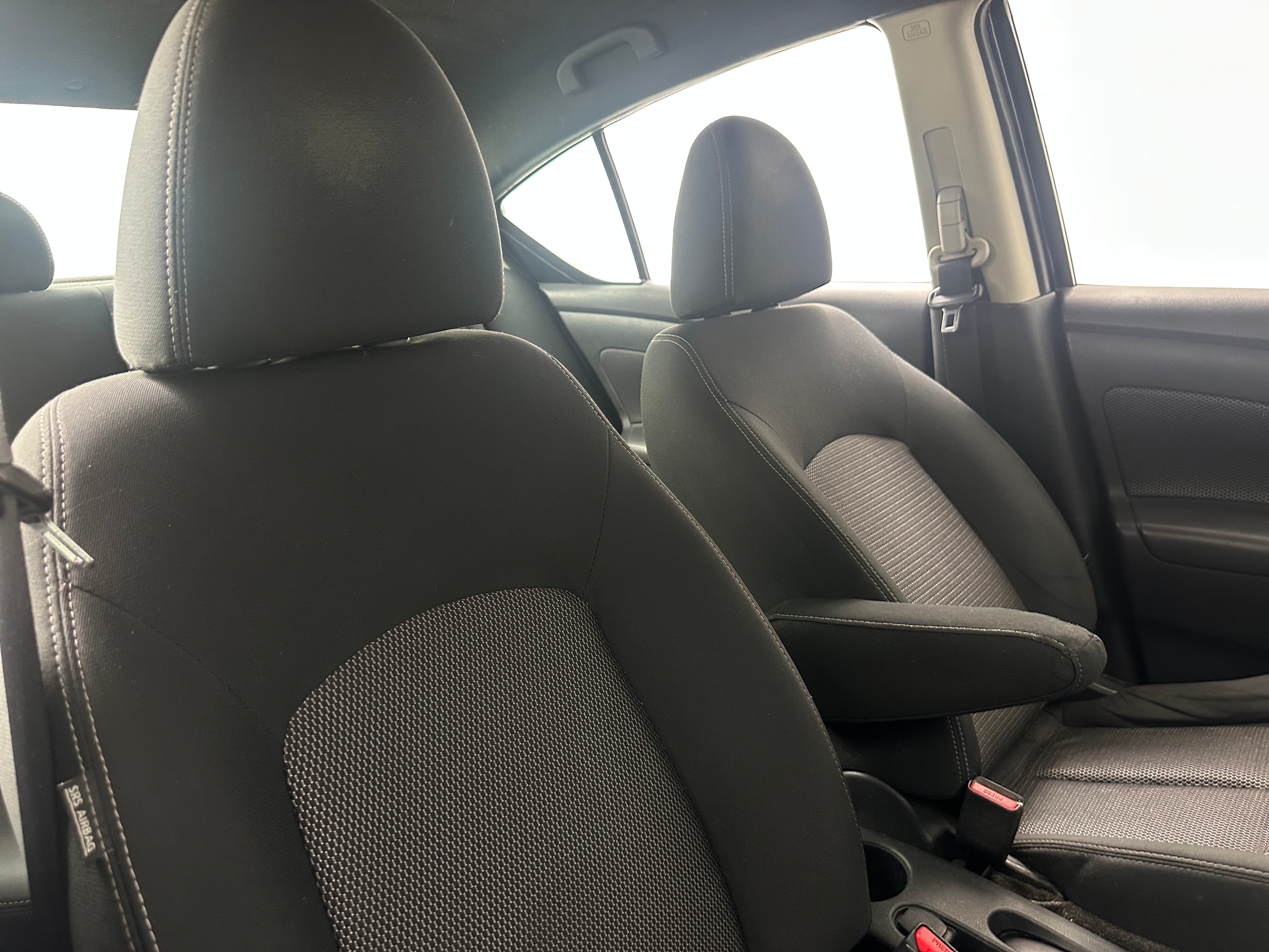2017 Nissan Versa Sedan SV