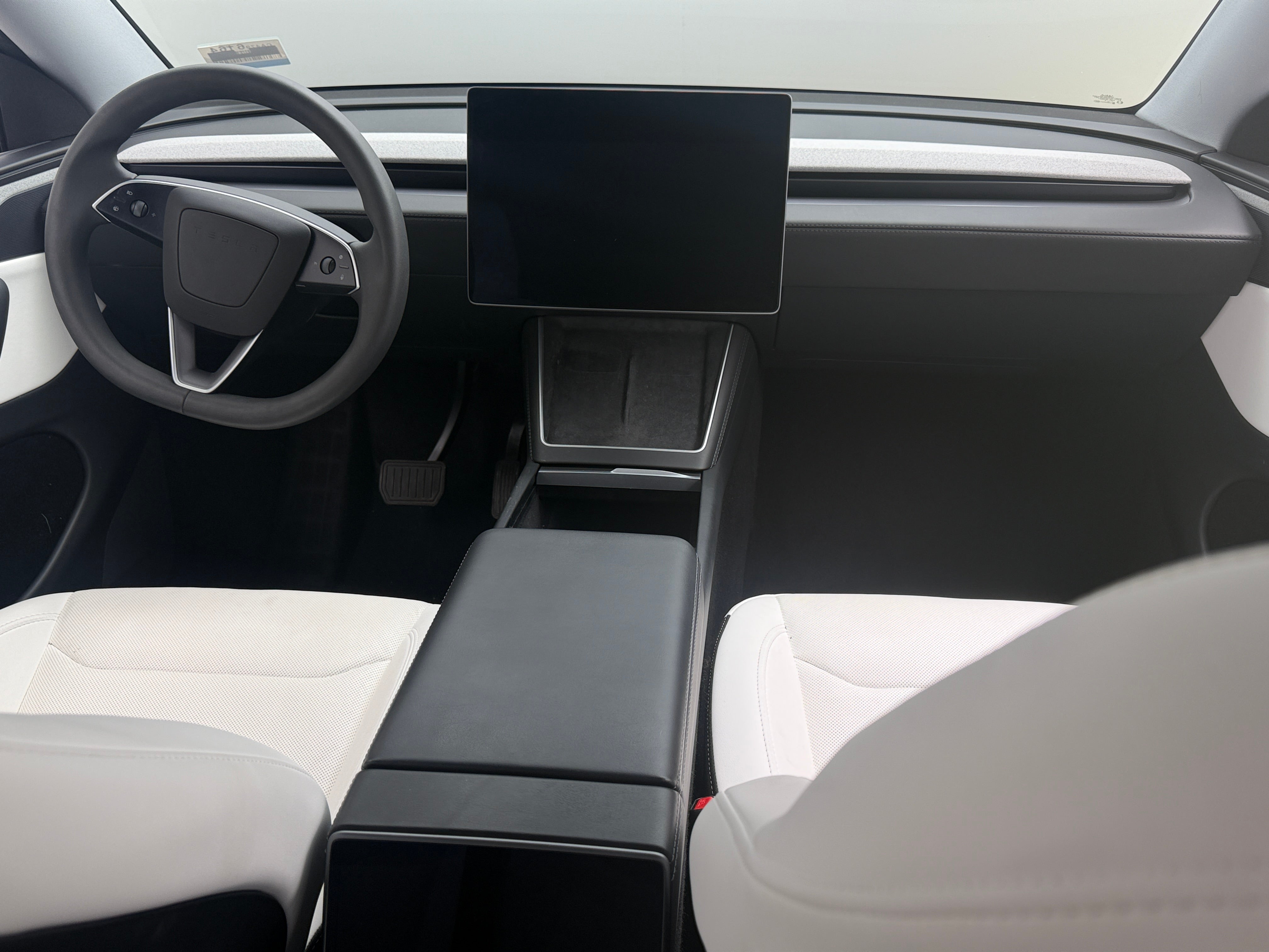 Used 2026 Tesla Model Y Long Range with VIN 7SAYGDEE1TF354936 for sale in Auburn, WA