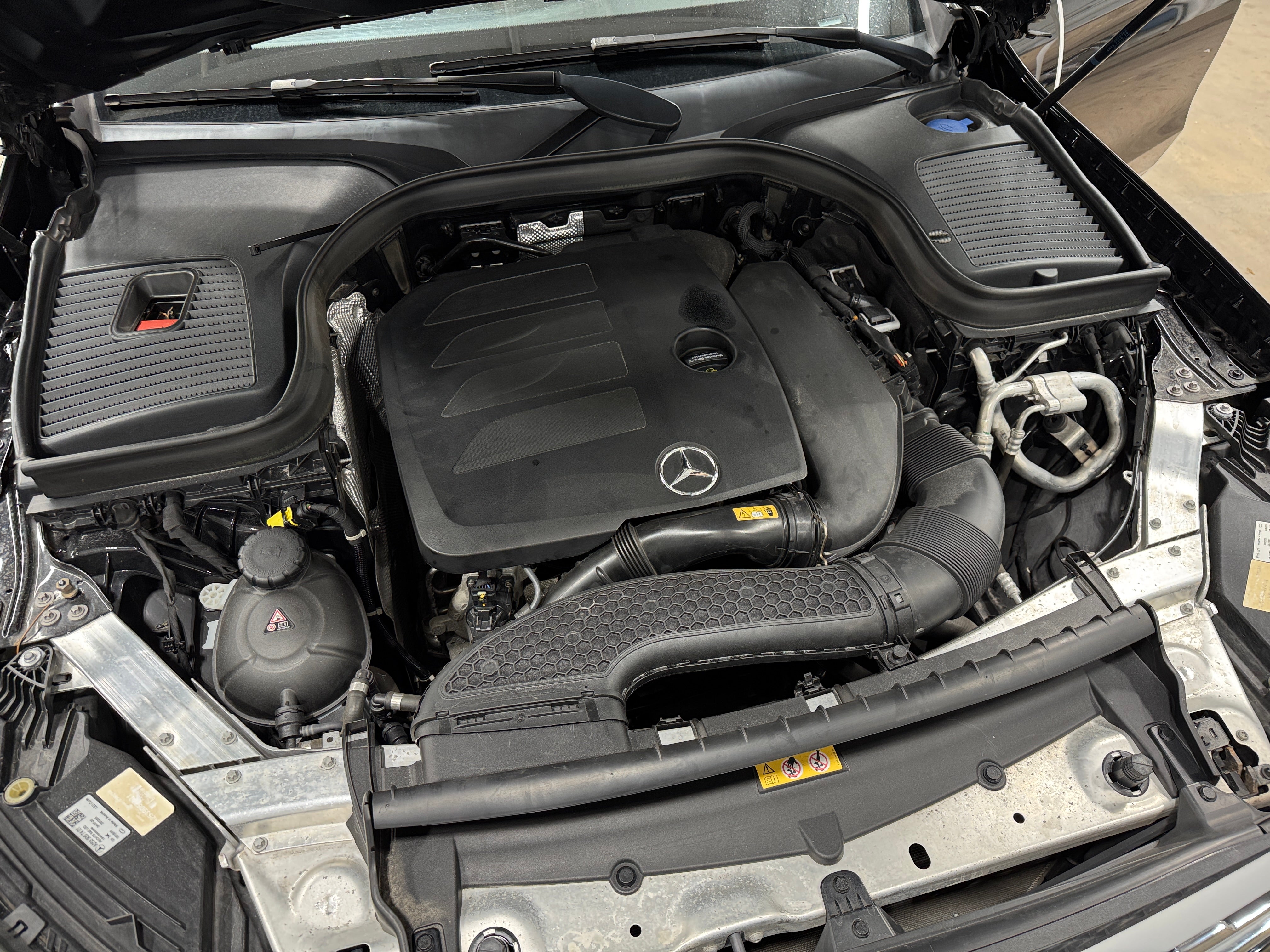 2020 Mercedes-Benz GLC GLC300