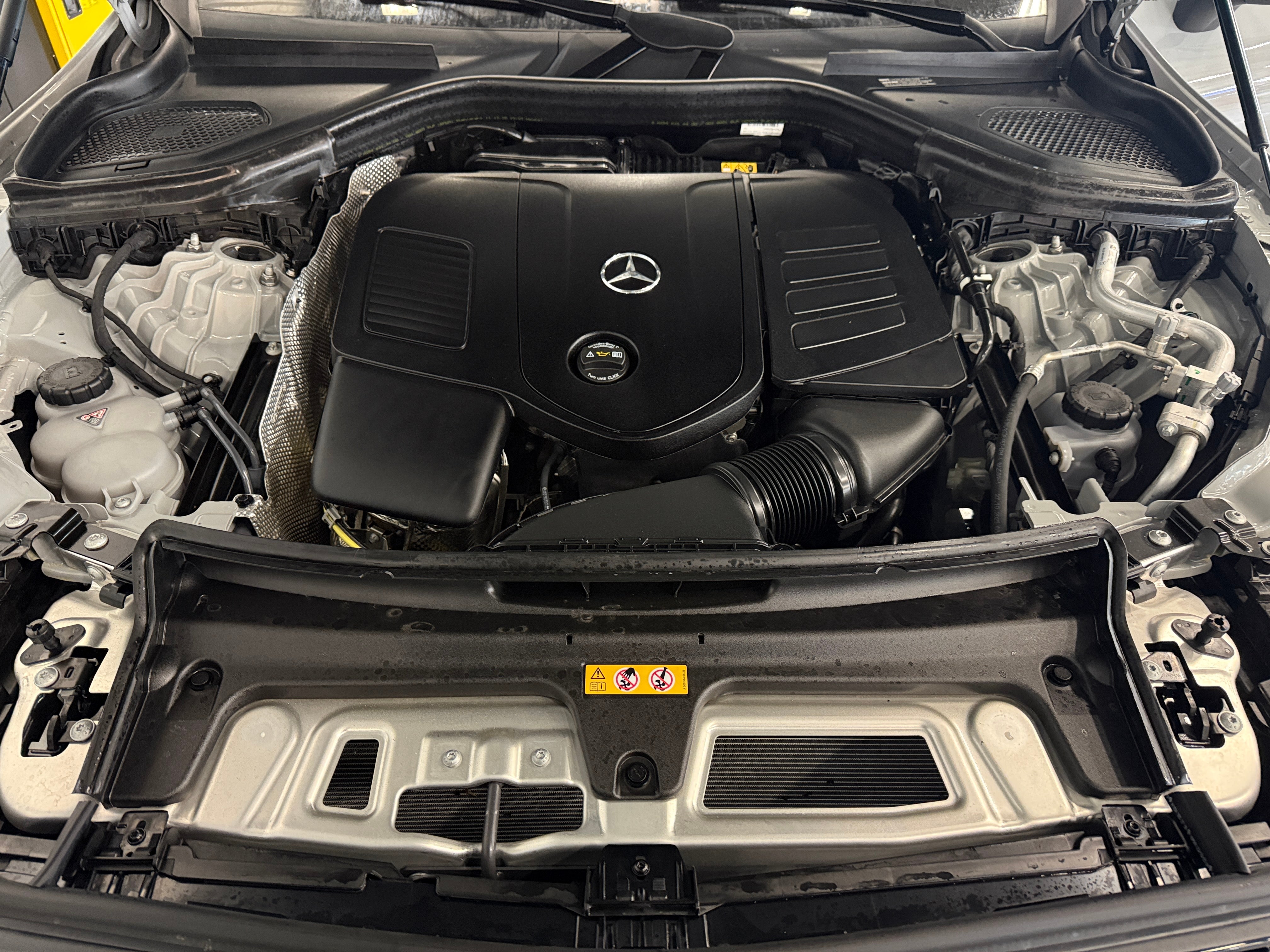 2026 Mercedes-Benz GLC Base
