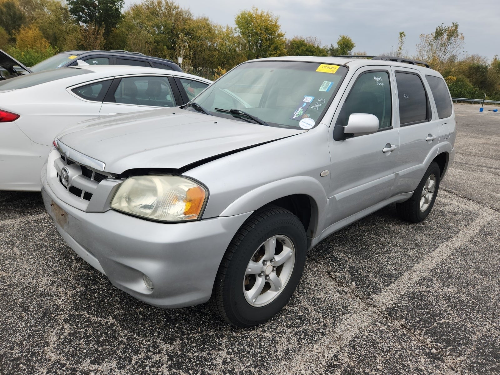 2005 Mazda Tribute S