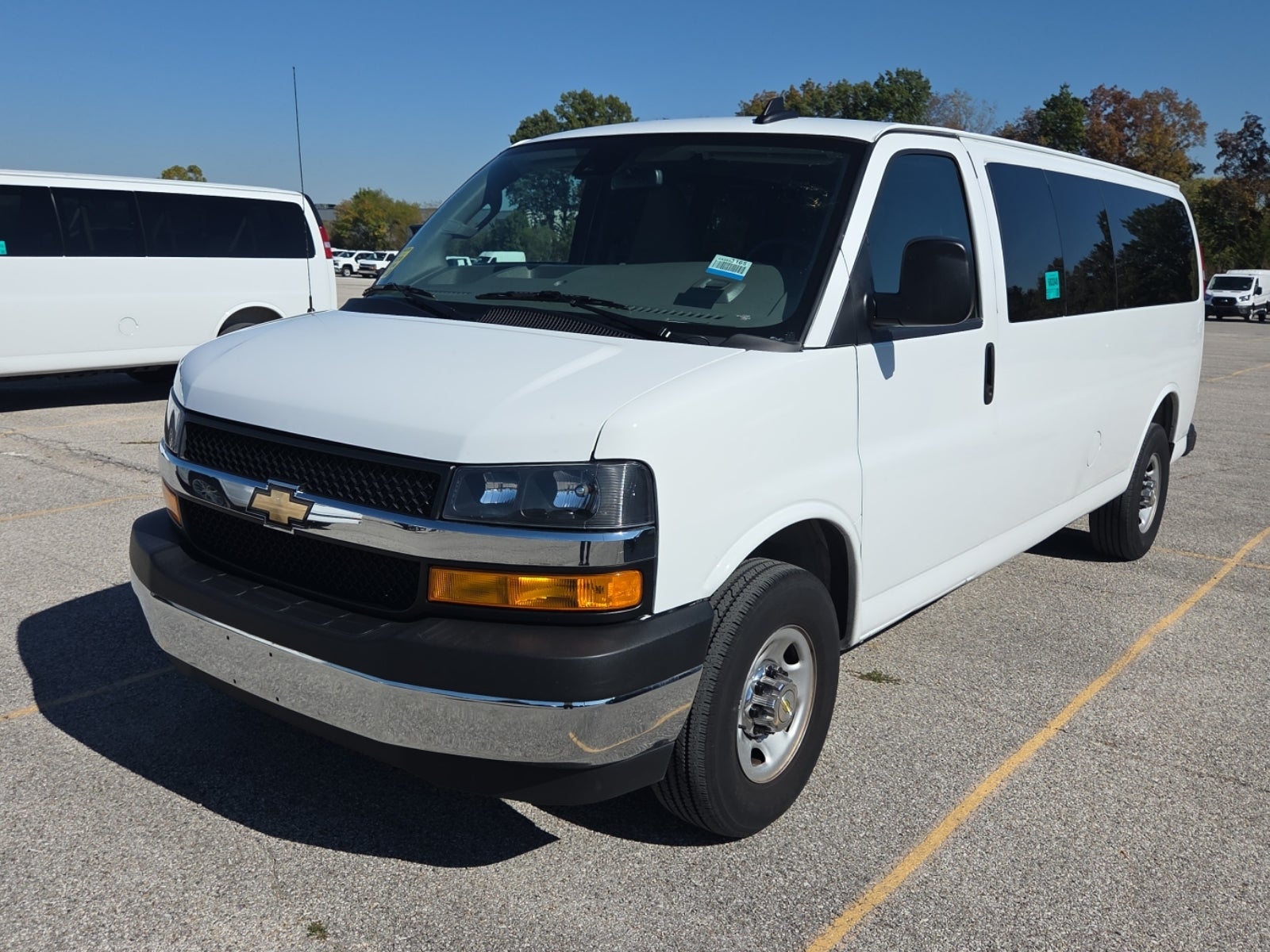 2025 Chevrolet Express Passenger LT