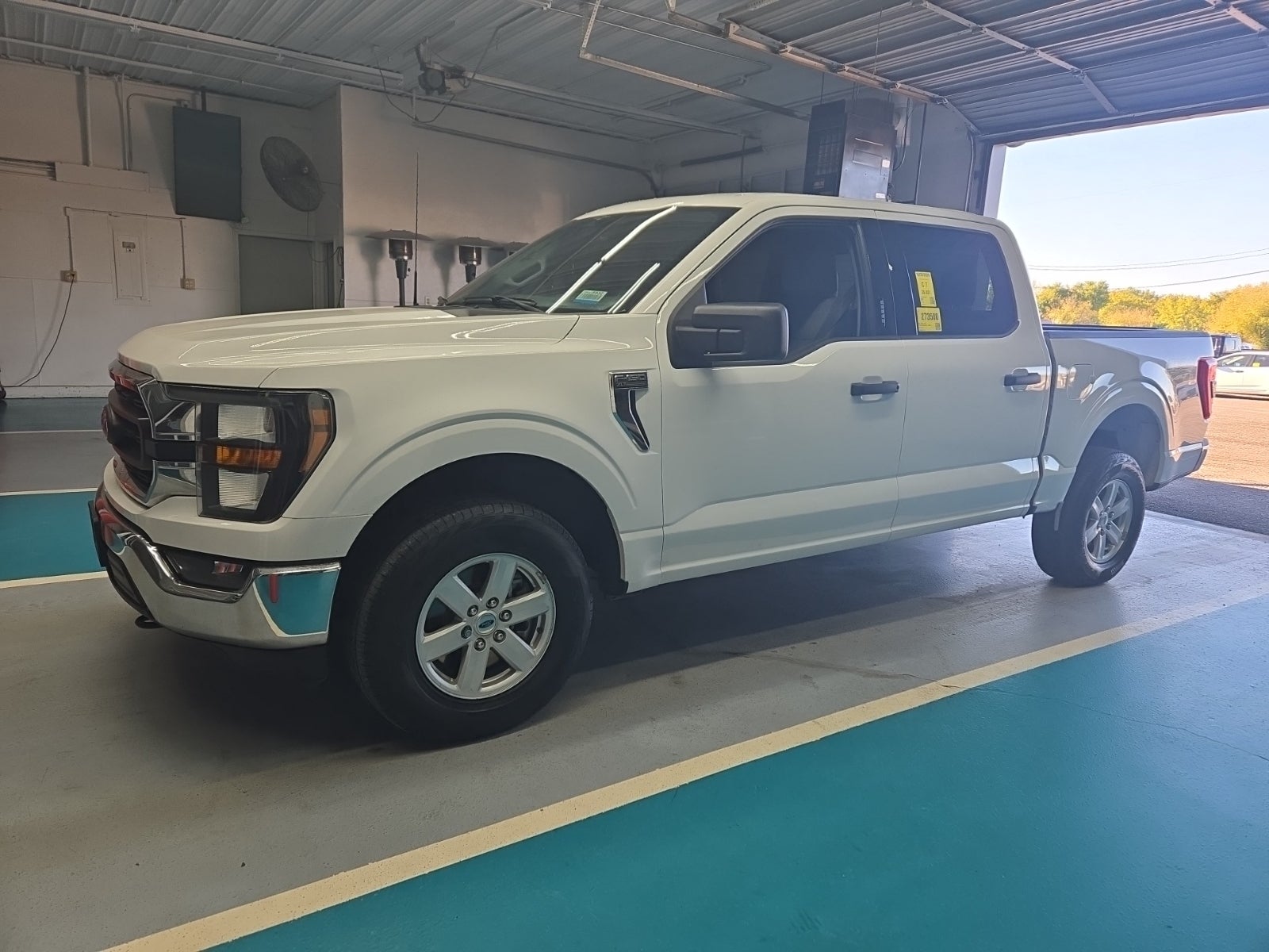 2023 Ford F-150 XLT 4WD Supercrew 5.5' Box