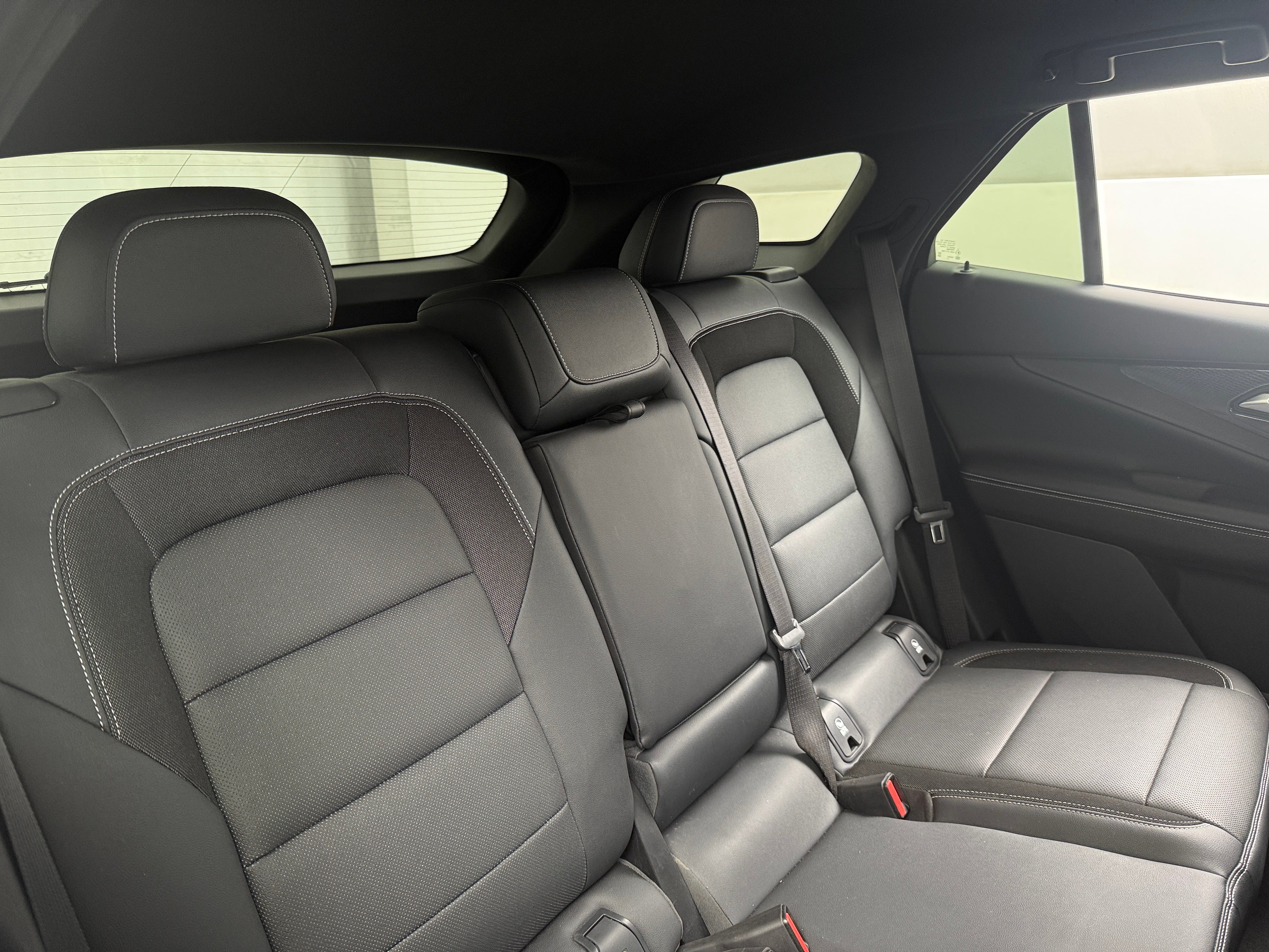 Used 2024 Chevrolet Blazer EV LT with VIN 3GNKDBRJ0RS233667 for sale in Auburn, WA