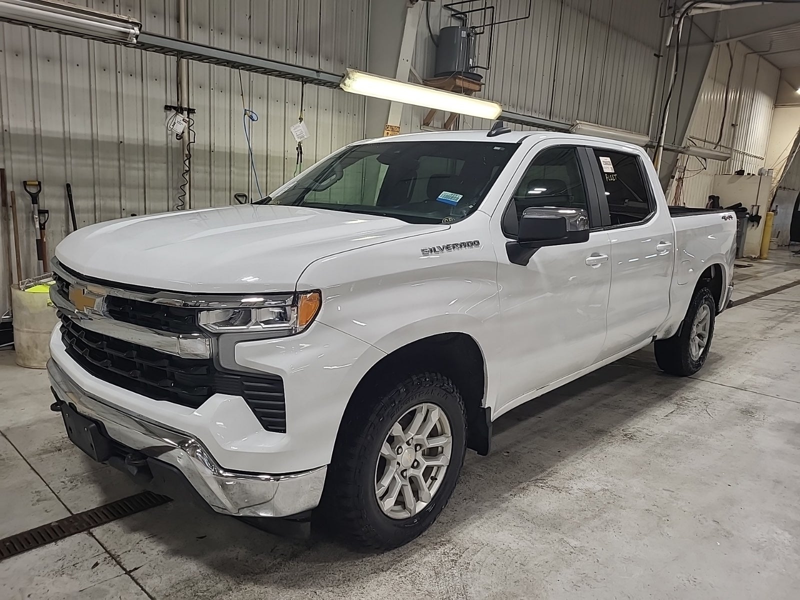 2023 Chevrolet Silverado 1500 4WD Crew Cab 147" LT W/1lt