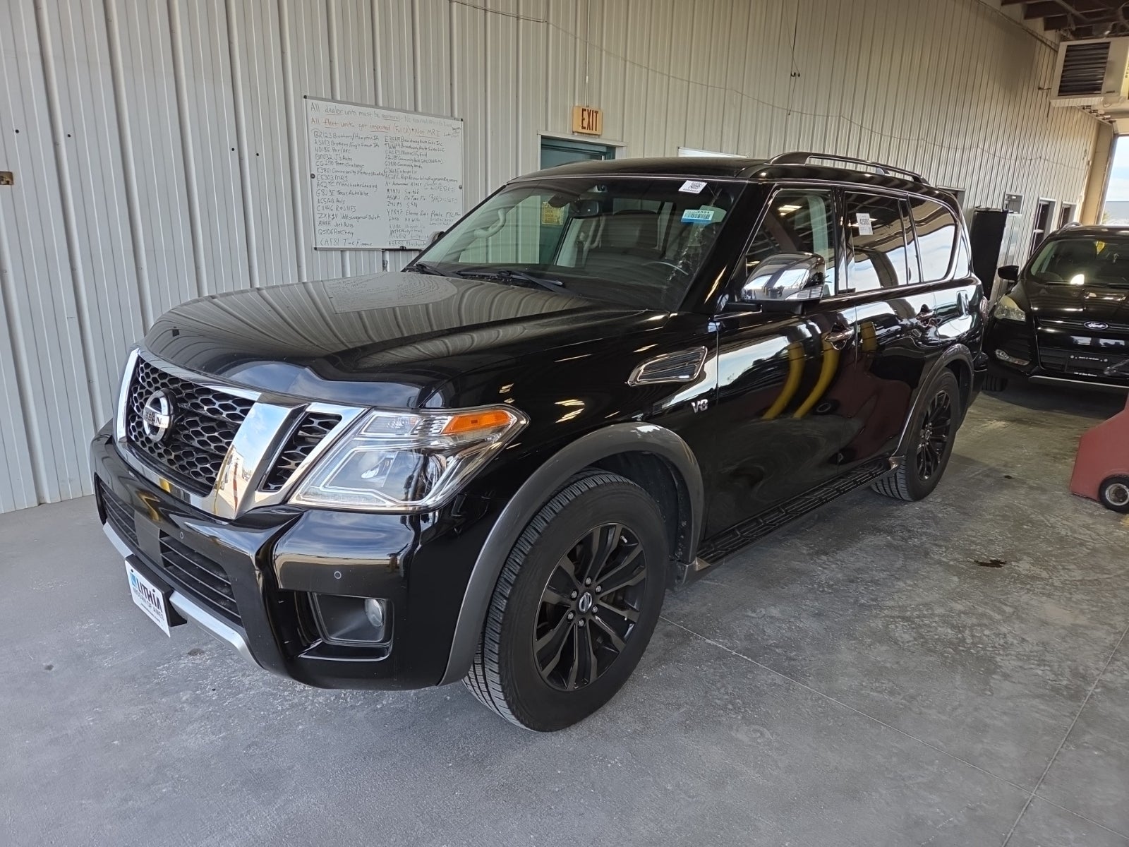 2017 Nissan Armada Platinum