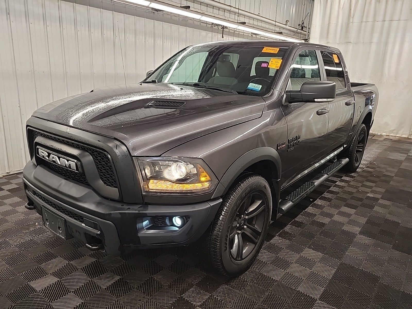 2022 Ram 1500 Classic Warlock 4x4 Crew Cab 5'7" Box