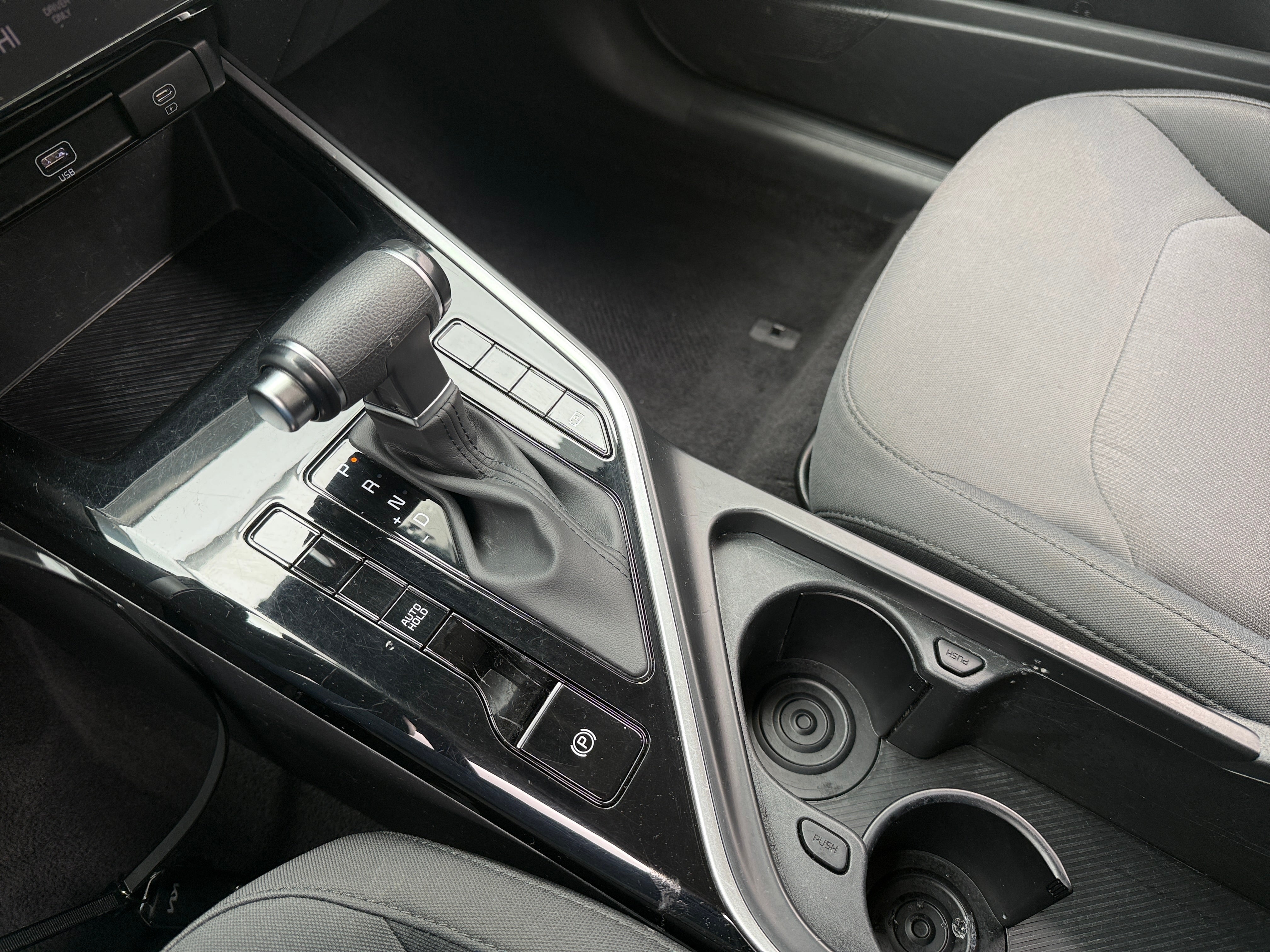 2025 Kia Niro LX