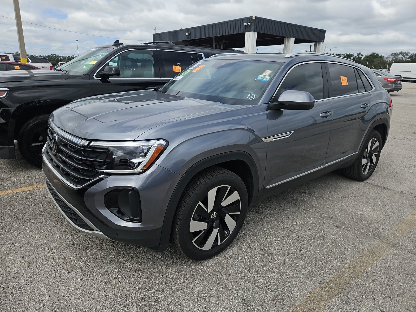 2024 Volkswagen Atlas Cross Sport 2.0t SEL