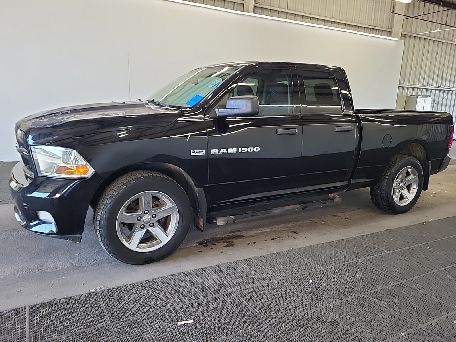 2012 Ram 1500 2WD Quad Cab 140.5" Express
