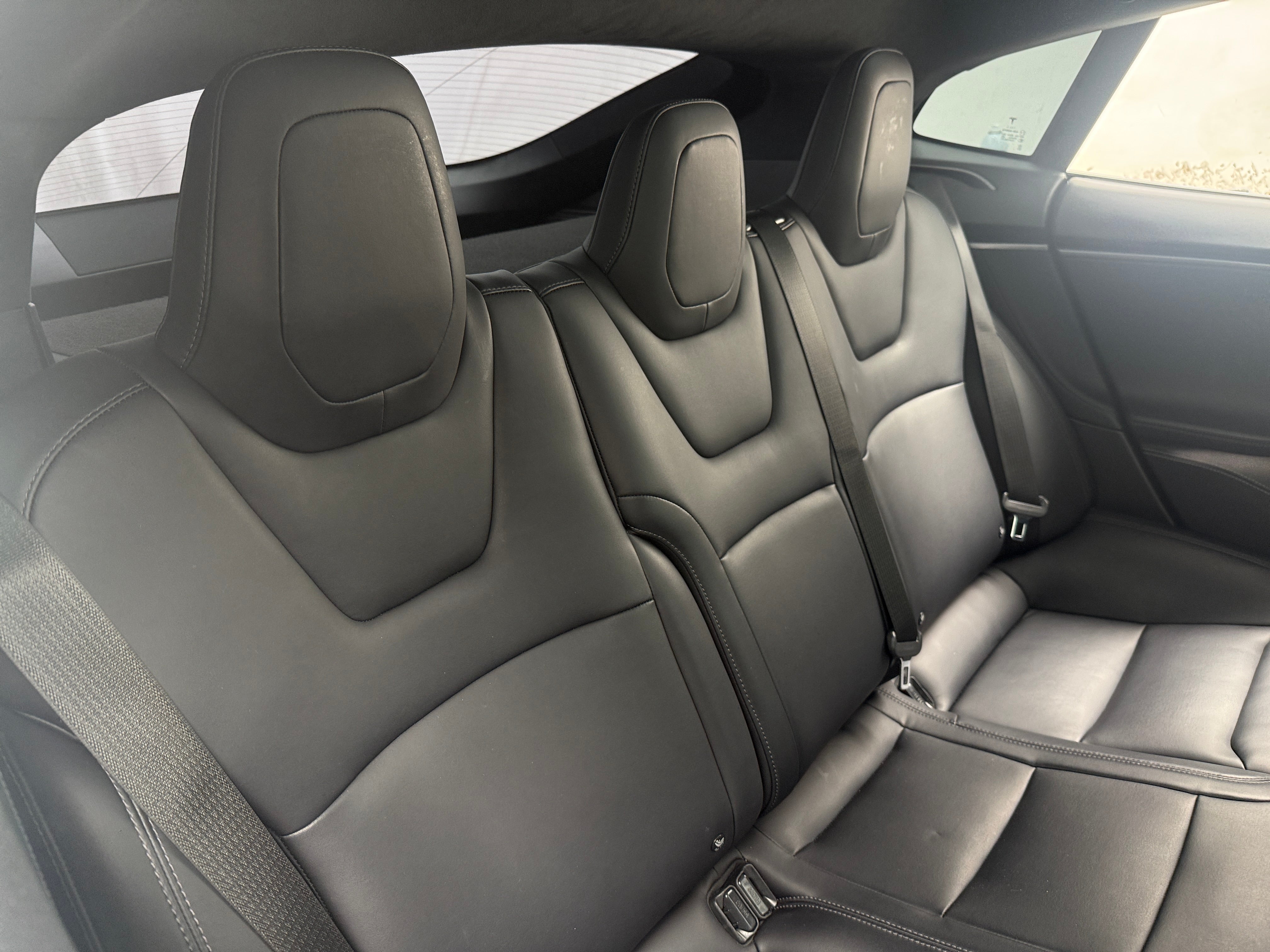 Used 2020 Tesla Model S Long Range Plus with VIN 5YJSA1E29LF351517 for sale in Pewaukee, WI