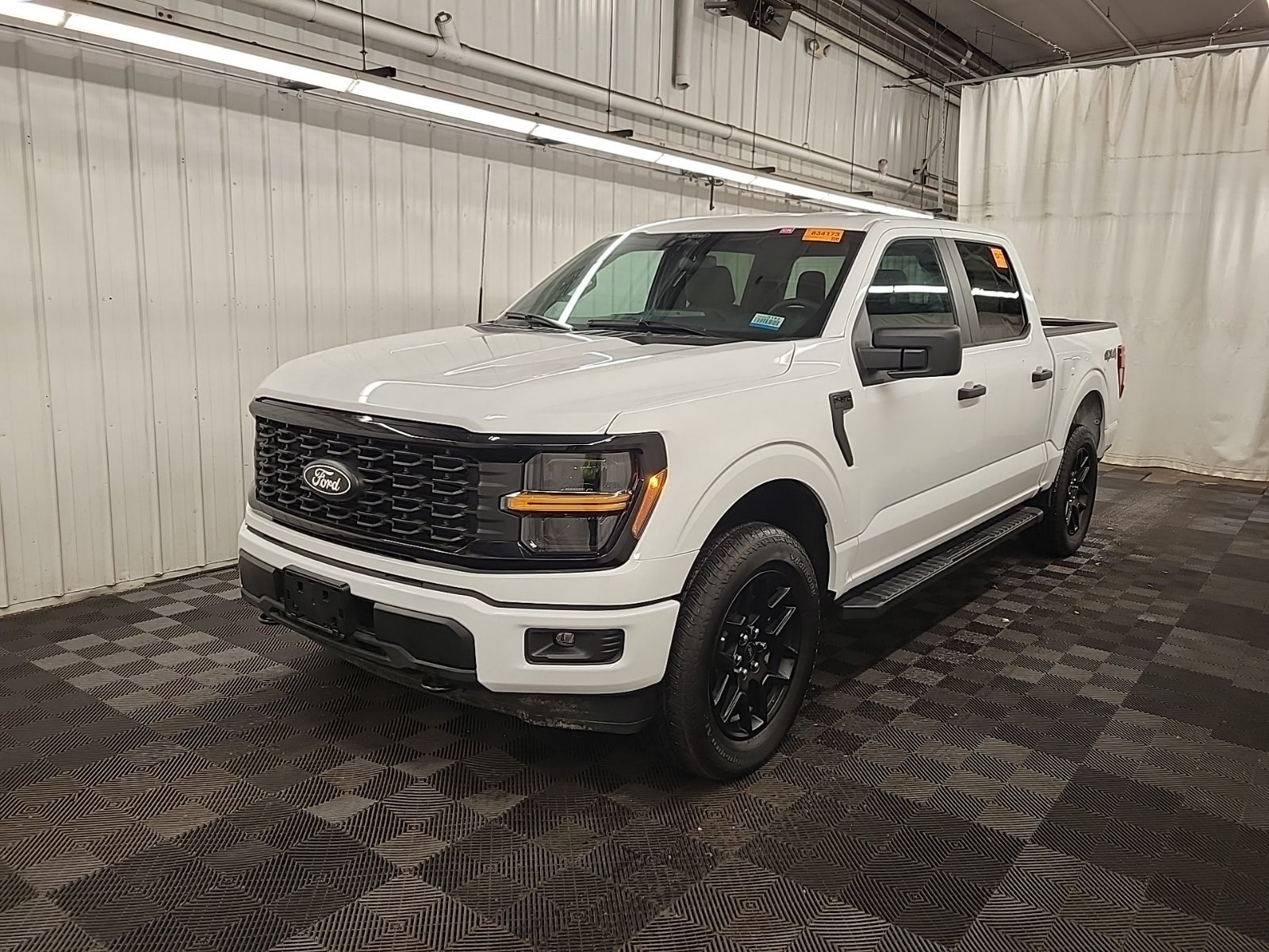 2025 Ford F-150 STX 4WD Supercrew 5.5' Box