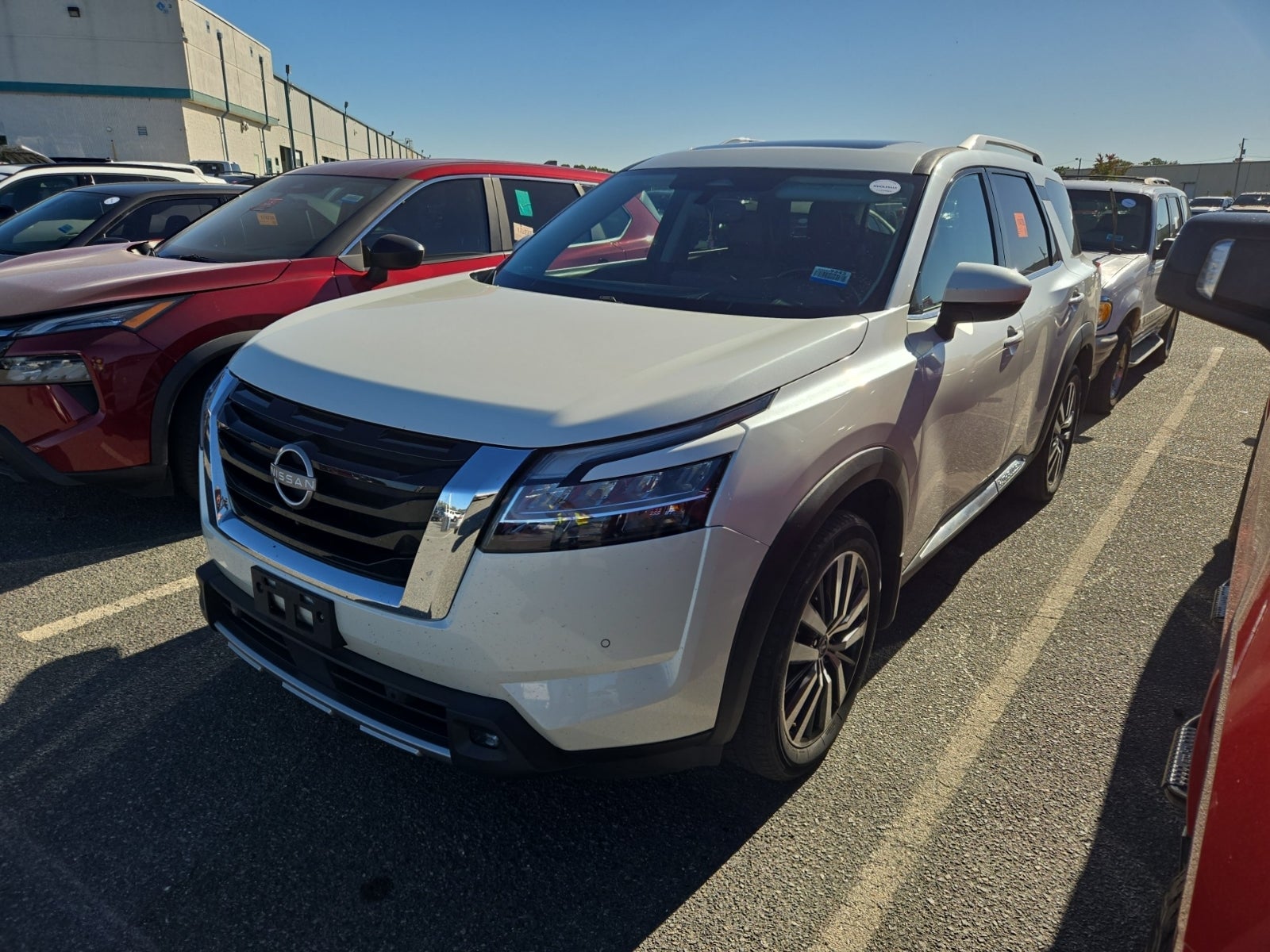 2022 Nissan Pathfinder Platinum