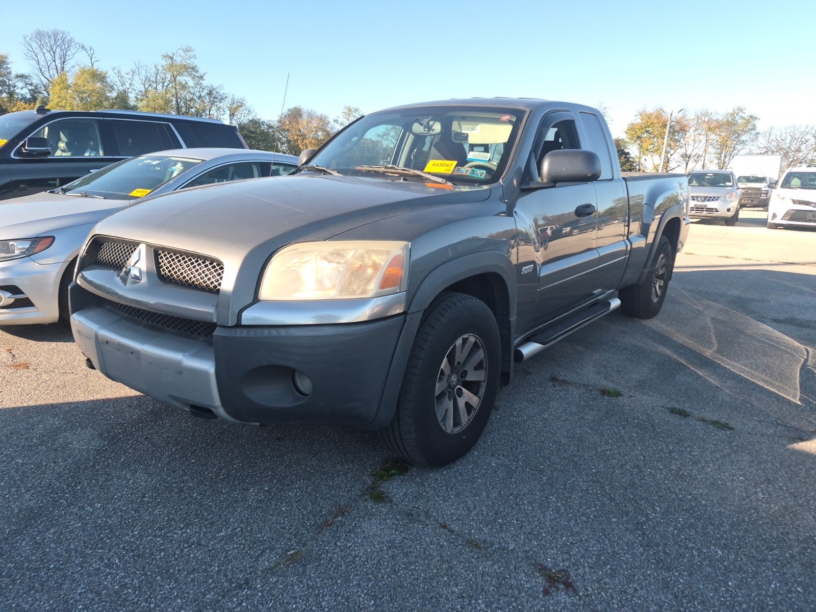 2006 Mitsubishi Raider Ext Cab V8 Auto 4WD Duro Cross