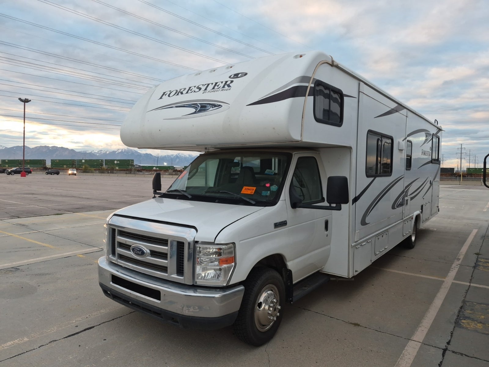 2018 Ford Forest River  Forester 3251le
