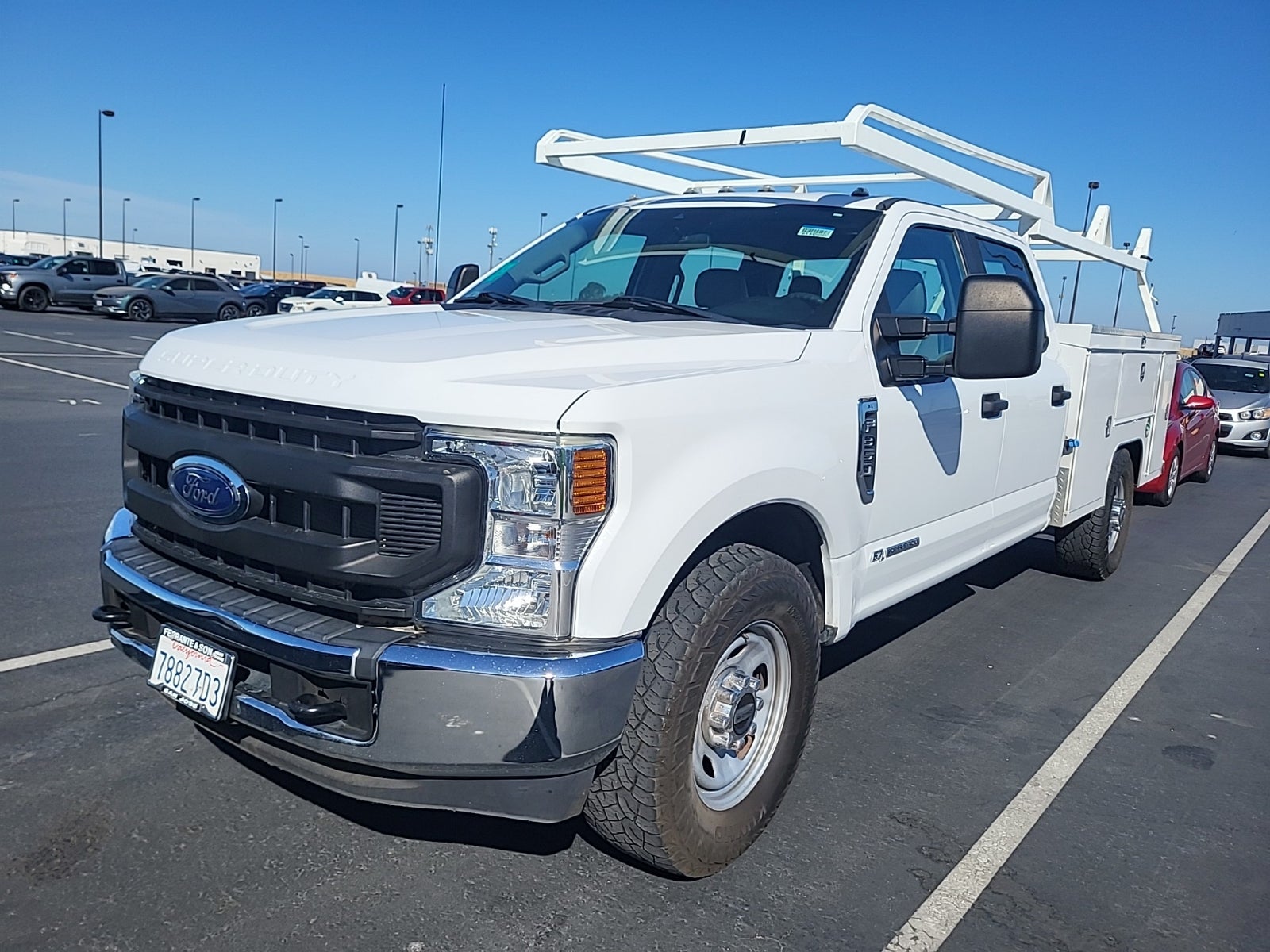 2021 Ford F-350 Chassis XL 2WD Crew Cab 179" WB 60" Ca