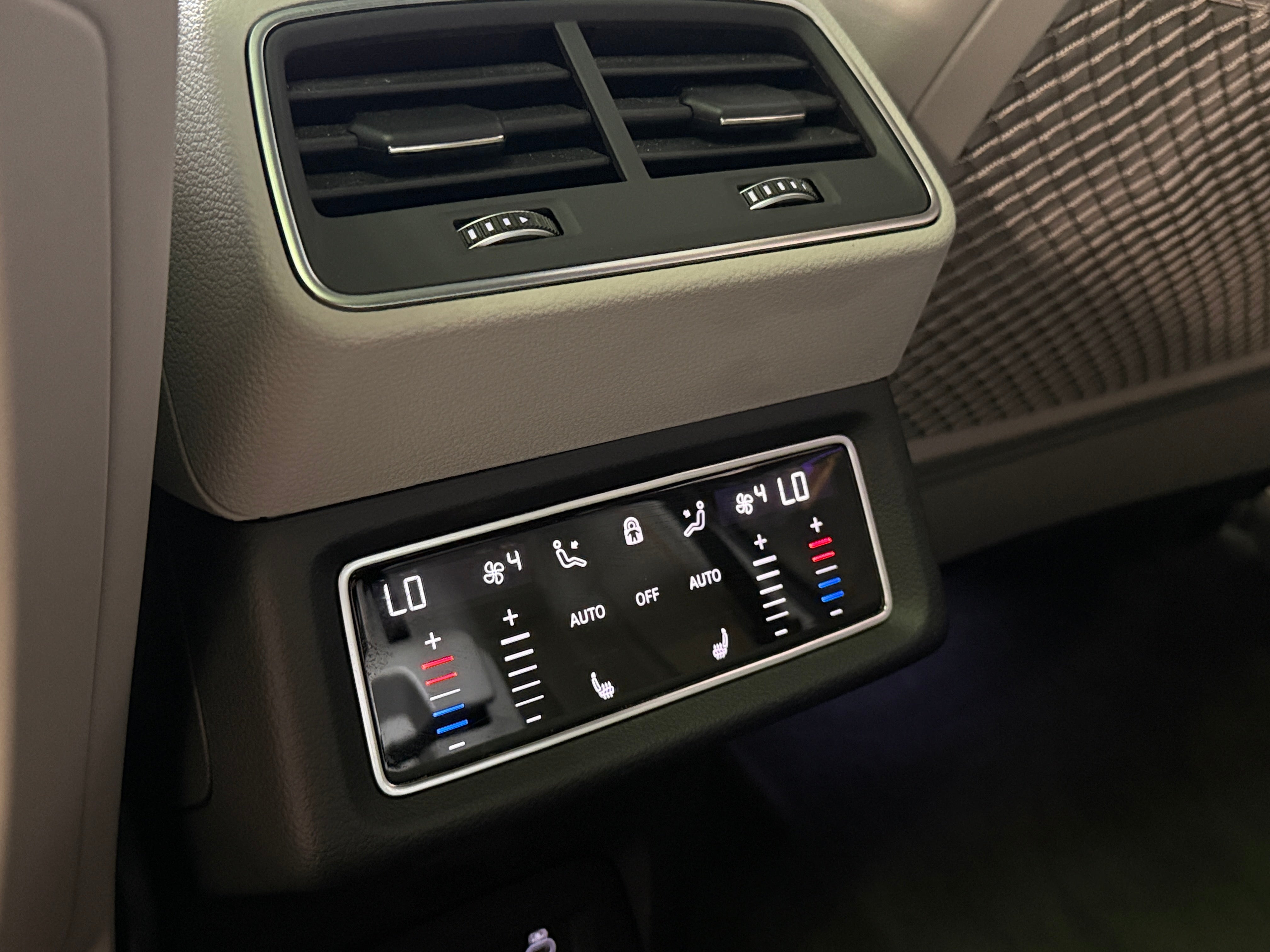 Used 2024 Audi Q8 e-tron Prestige with VIN WA16ABGE9RB008923 for sale in Pewaukee, WI