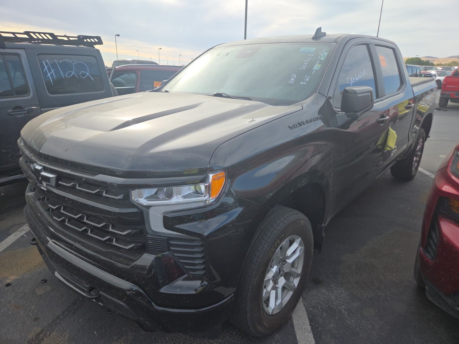 2024 Chevrolet Silverado 1500 4WD Crew Cab 147" RST