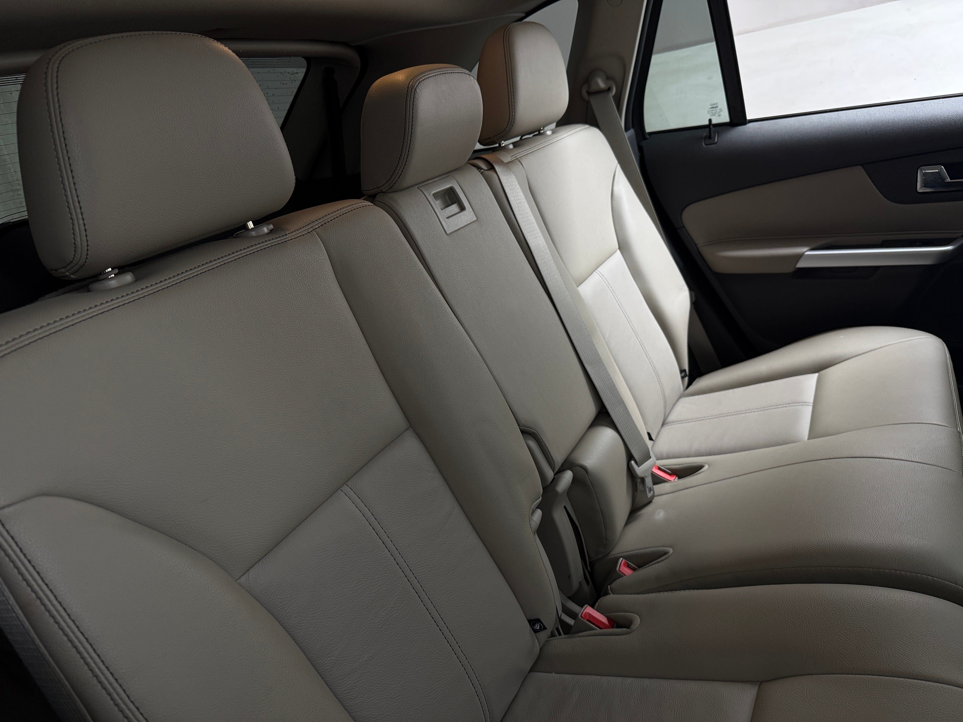 Used 2012 Ford Edge SEL with VIN 2FMDK3JCXCBA44642 for sale in Pewaukee, WI