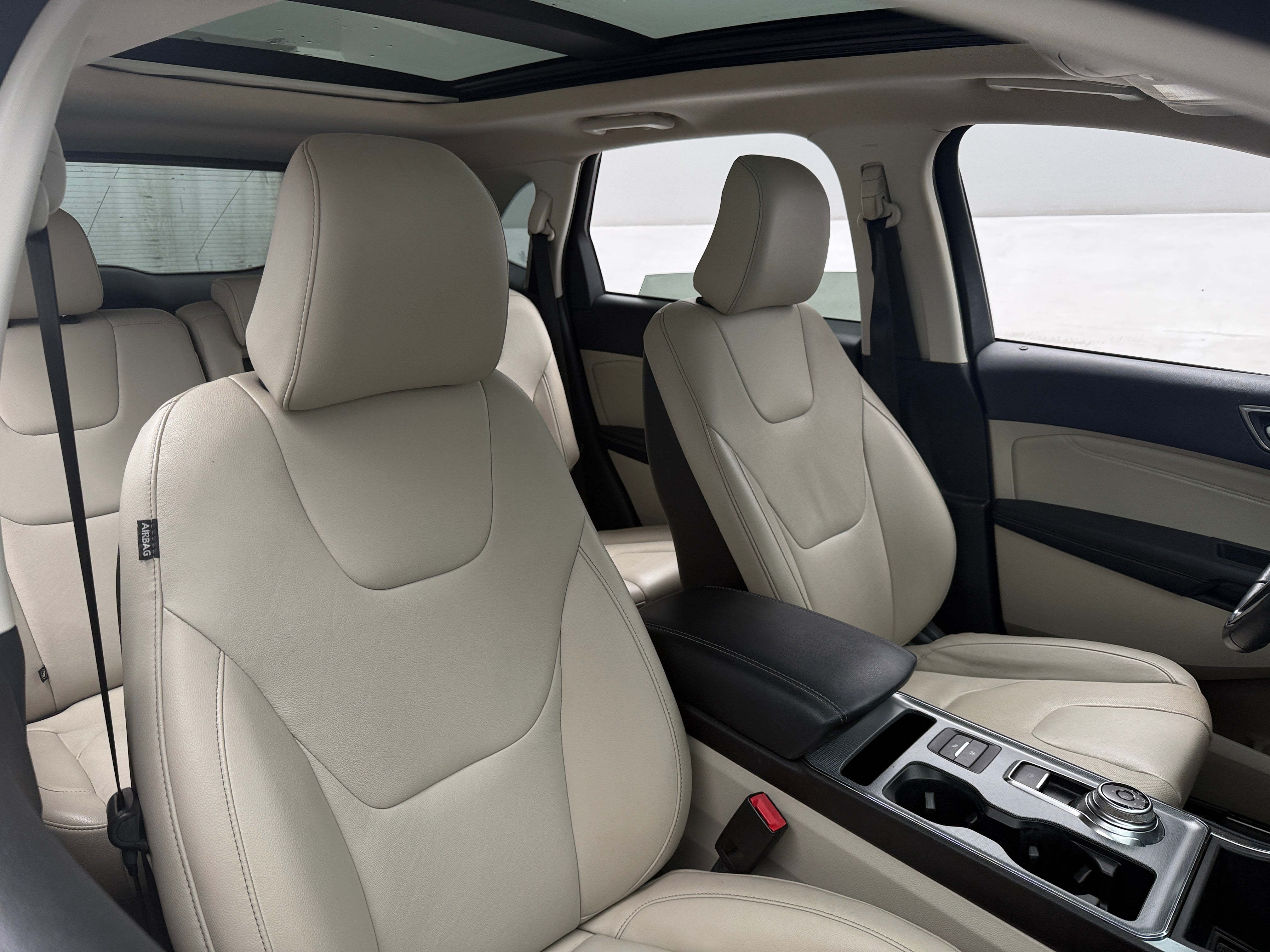 2022 Ford Edge