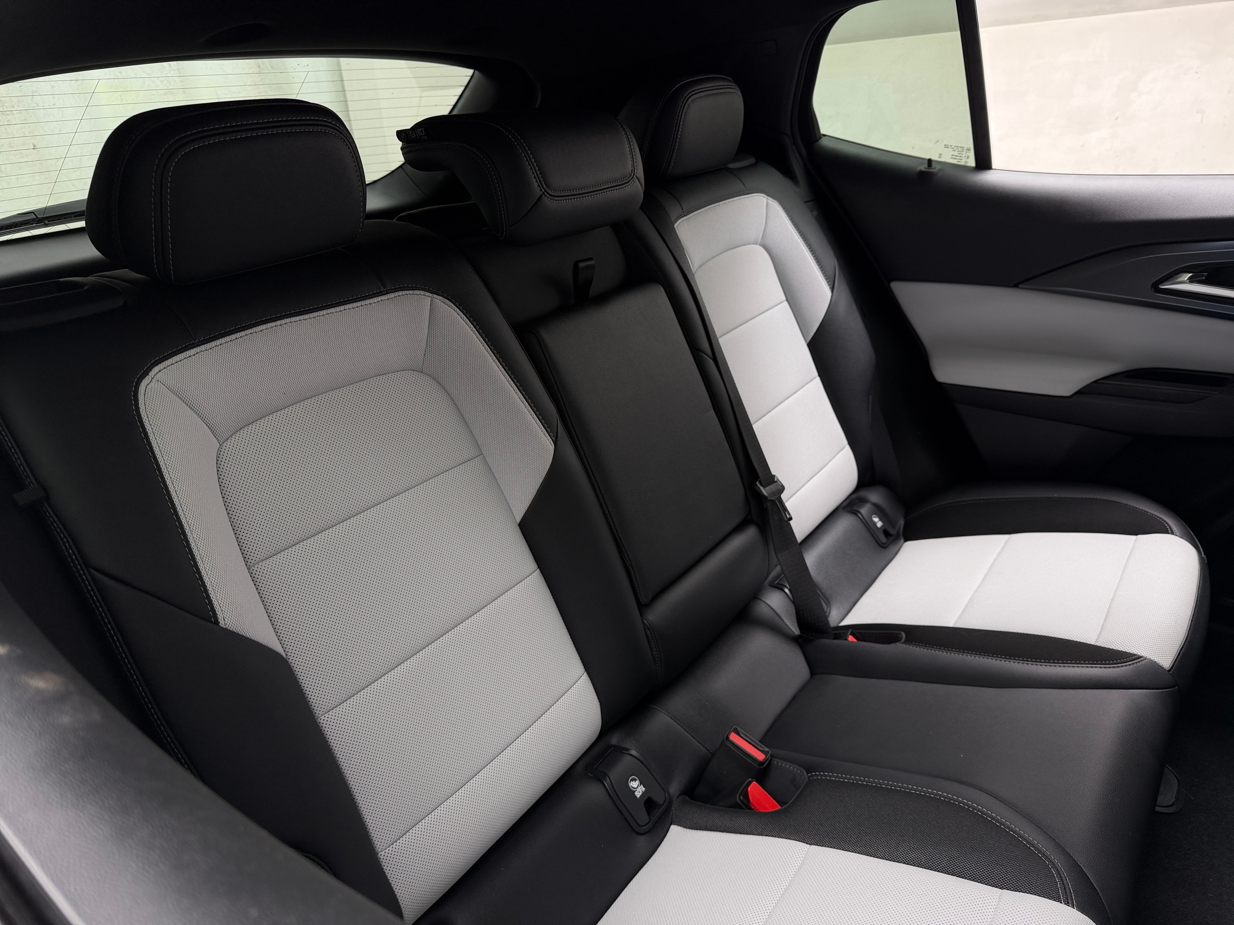 Used 2024 Chevrolet Equinox EV LT with VIN 3GN7DLRP9RS288604 for sale in Auburn, WA