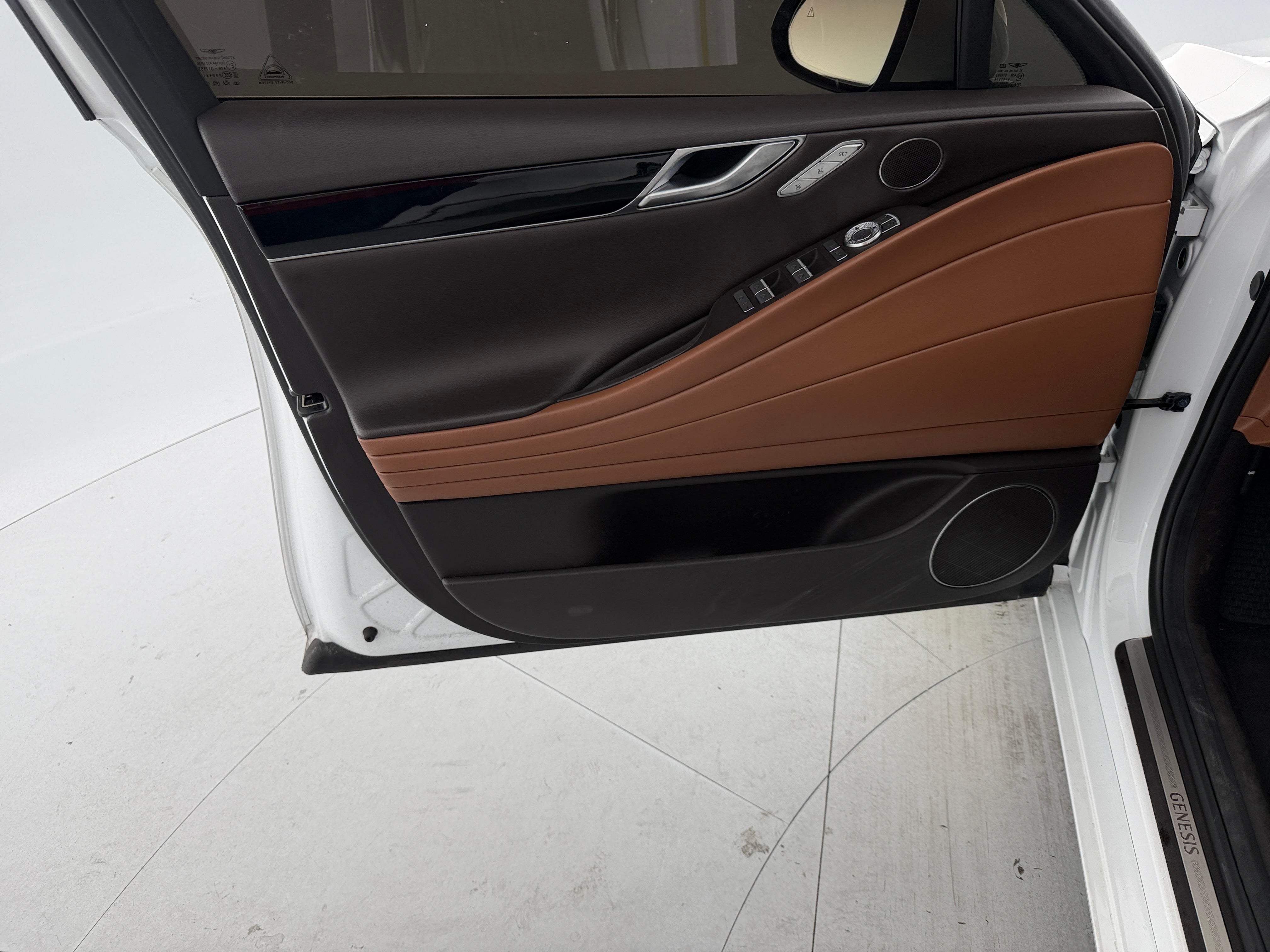2022 GENESIS G80