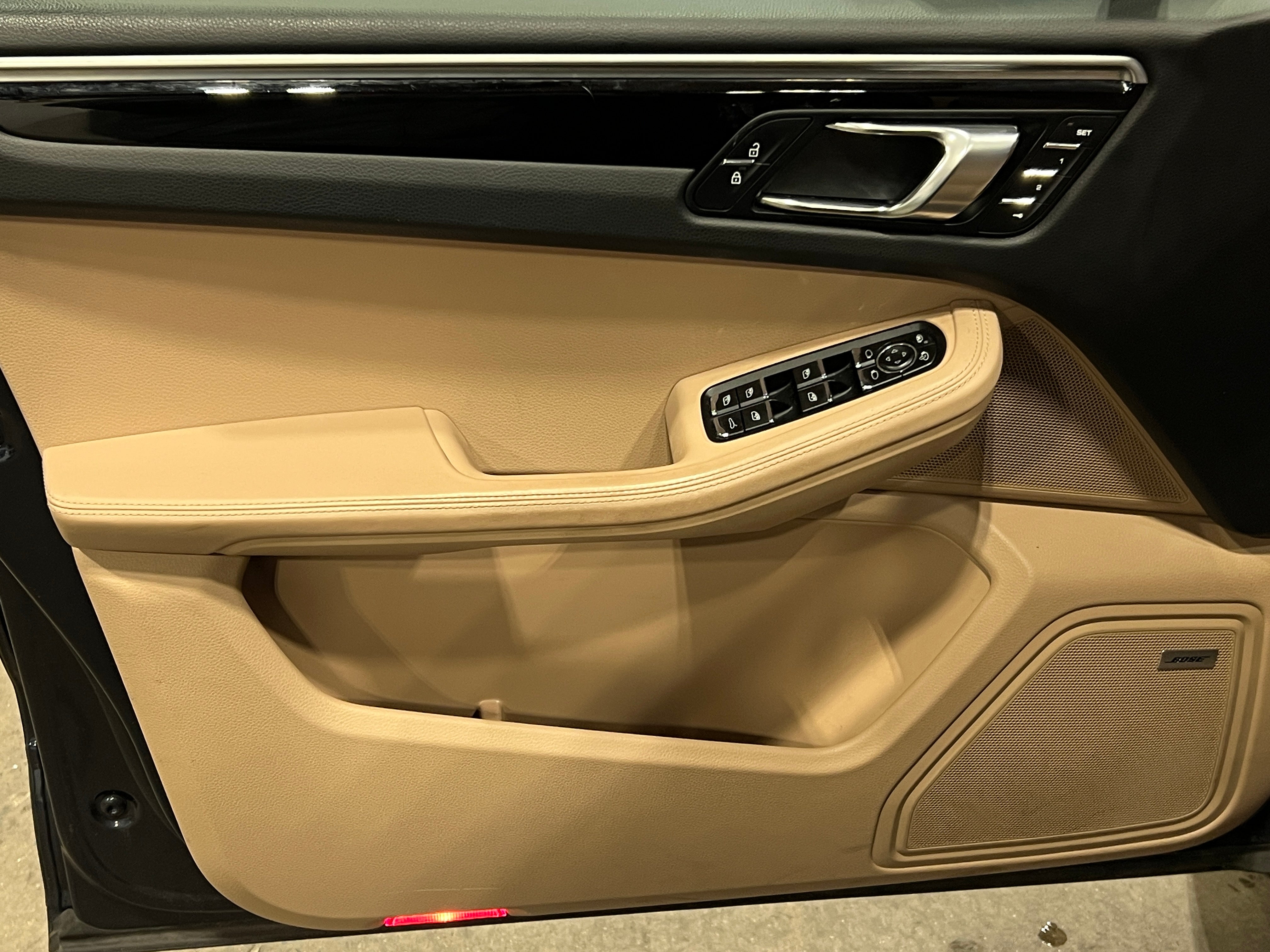 2021 Porsche Macan