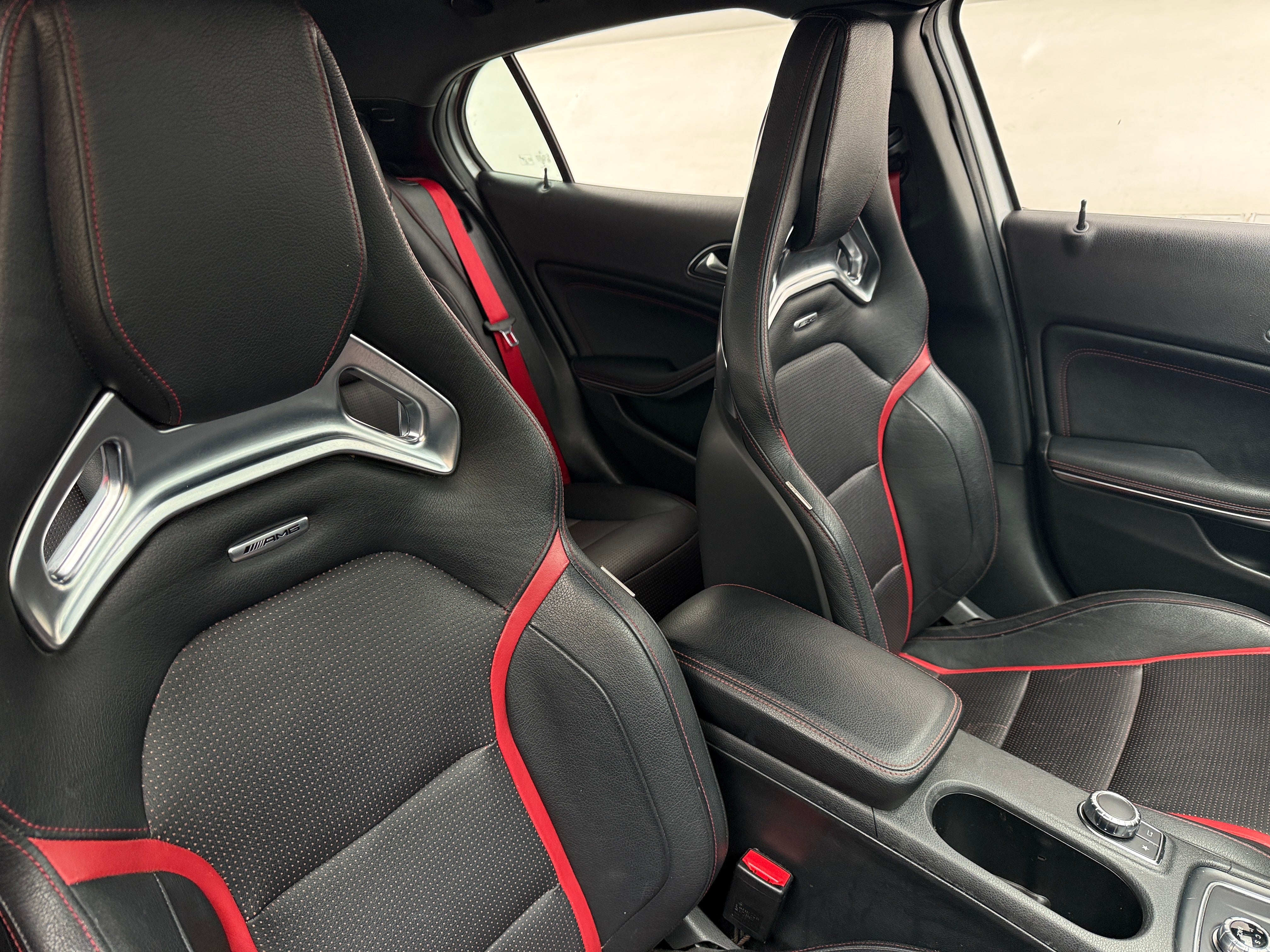 2016 Mercedes-Benz GLA-Class GLA45 AMG