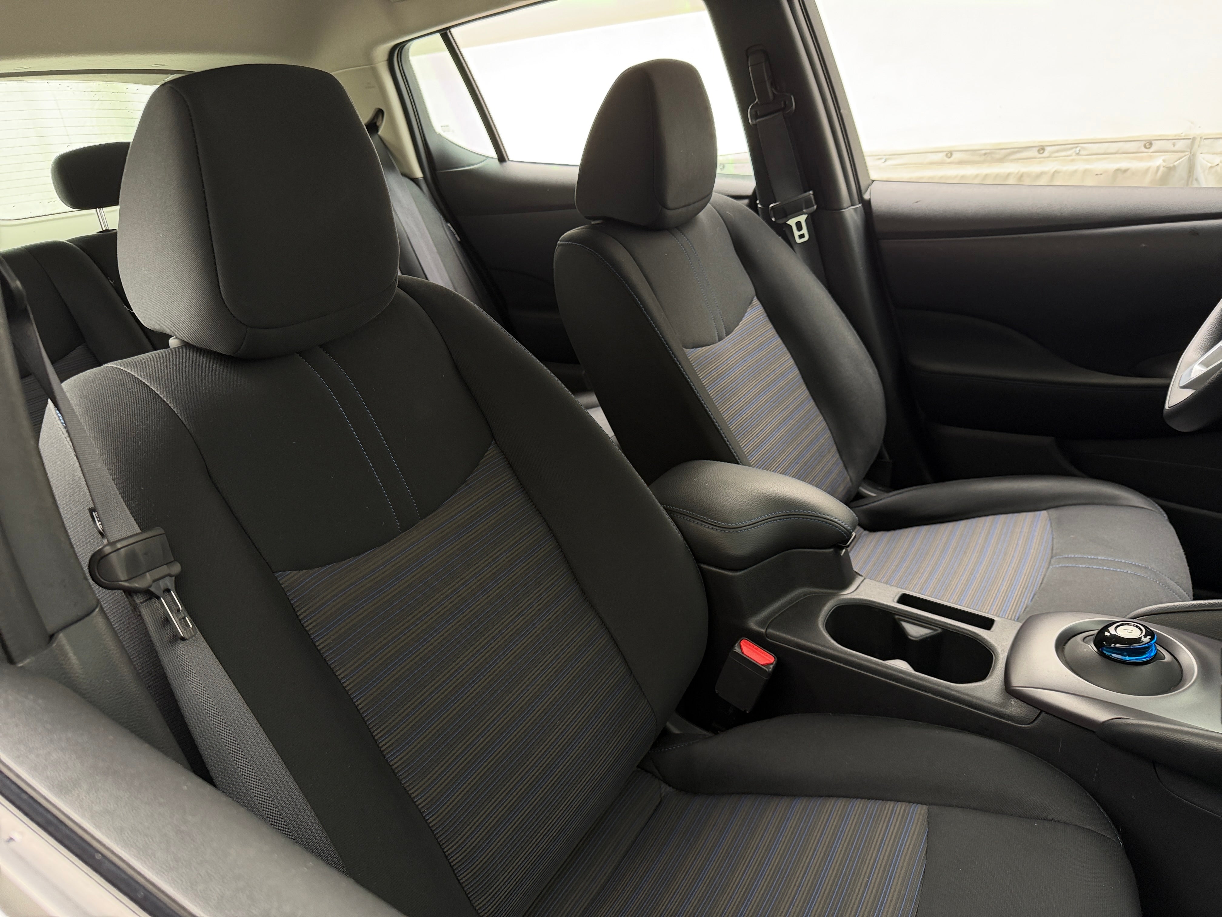 2025 Nissan Leaf S