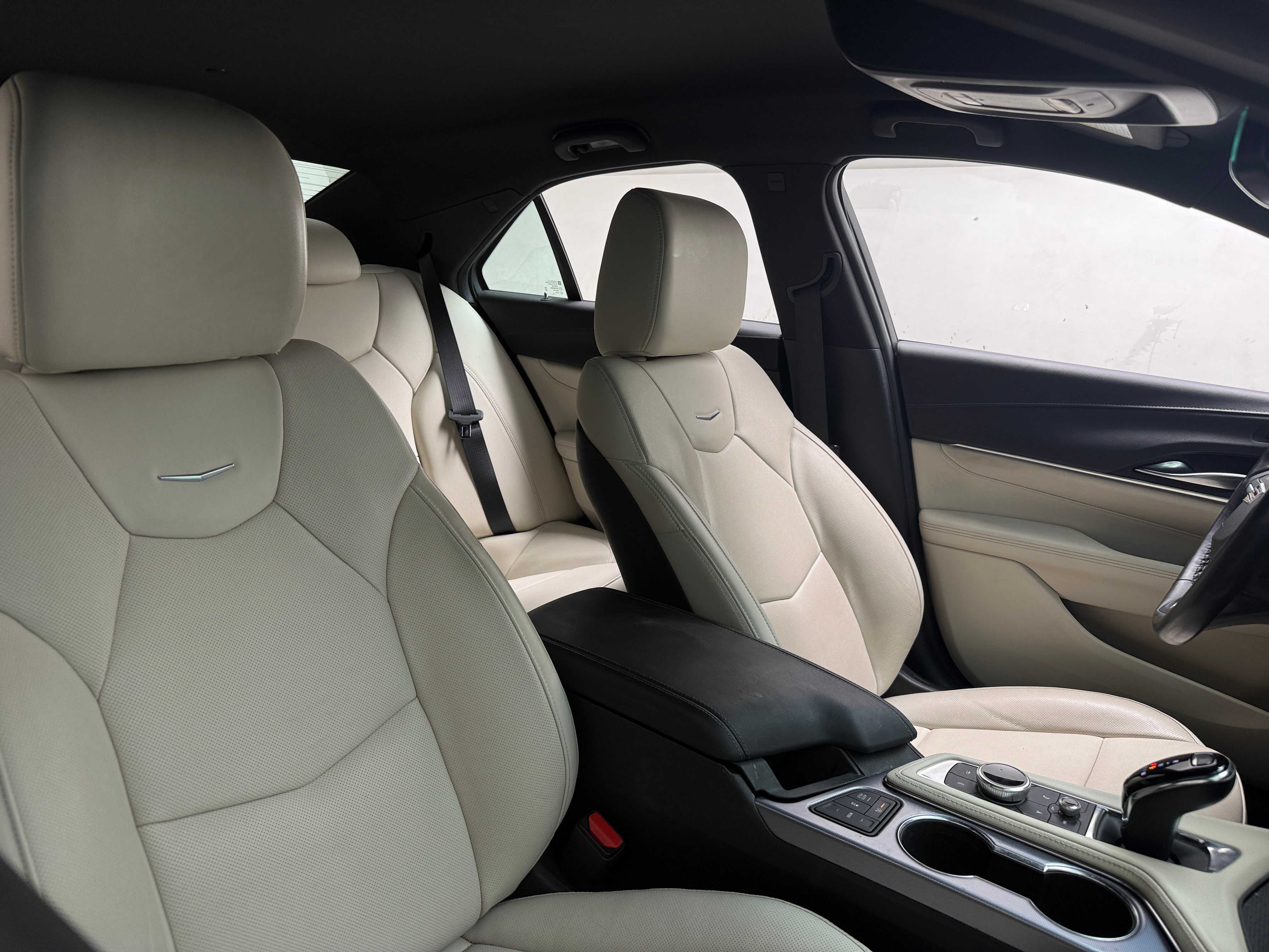 2022 Cadillac CT4 Premium Luxury