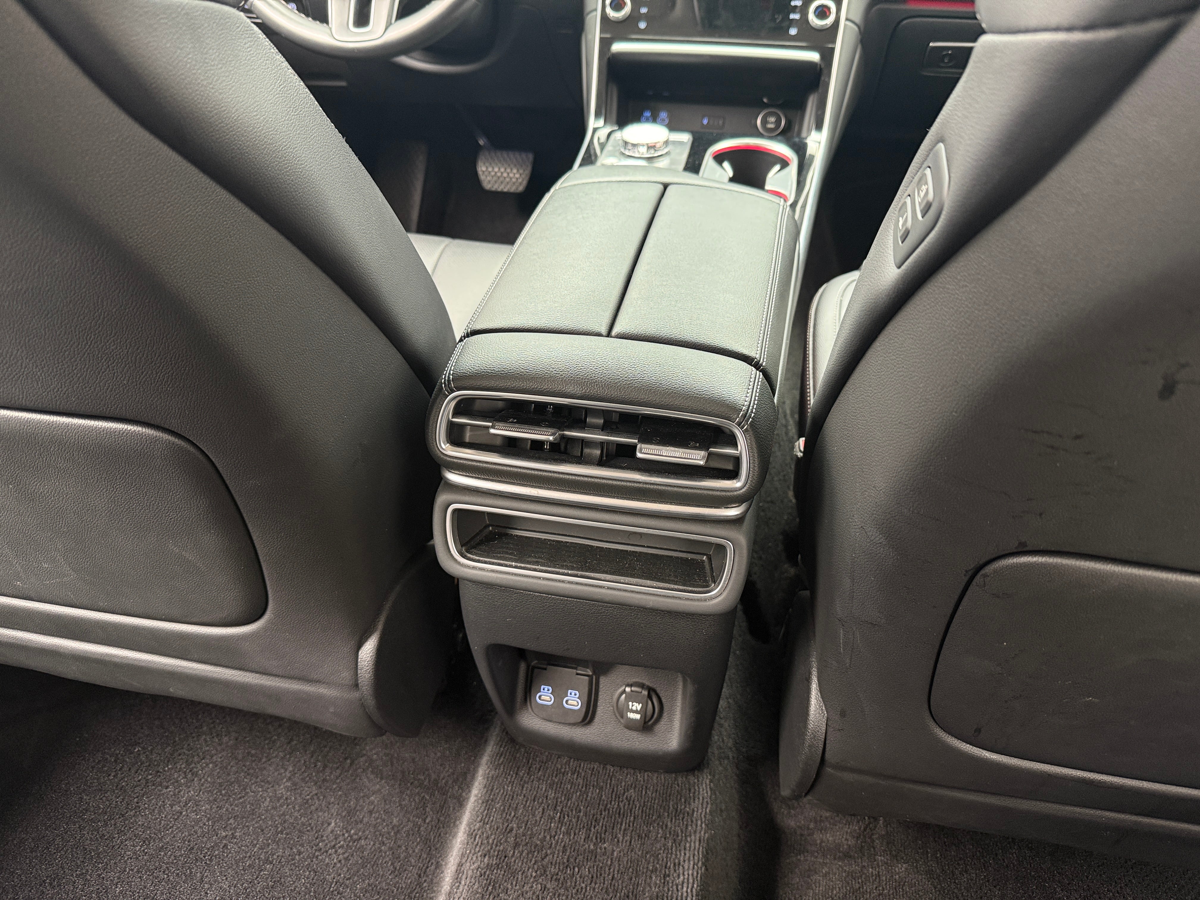 2025 GENESIS GV80