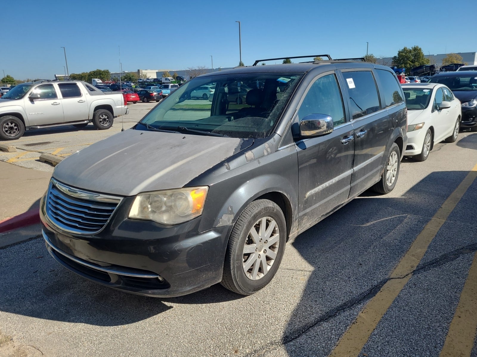 2011 Chrysler Town & Country Touring-L