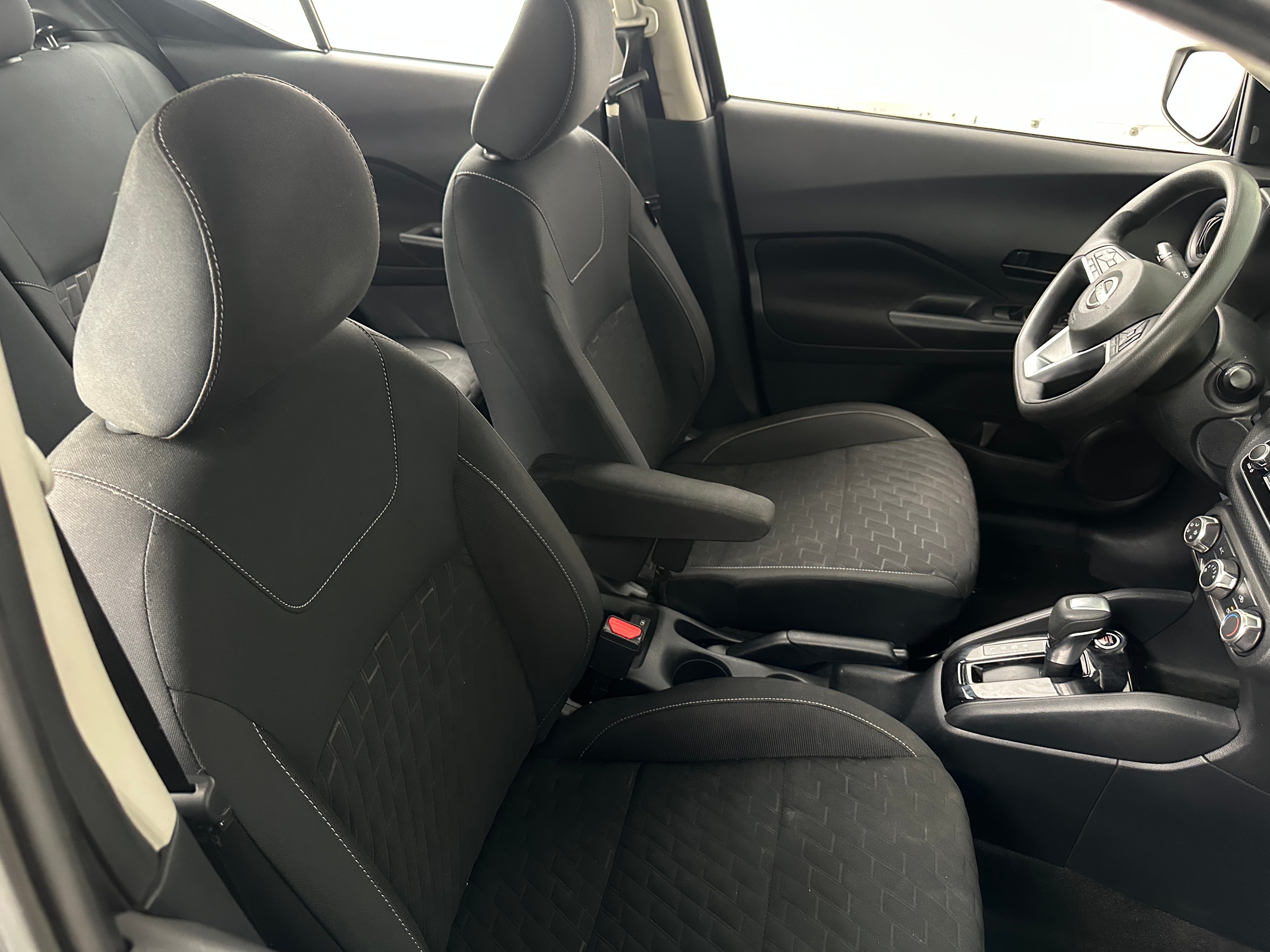 2022 Nissan Kicks