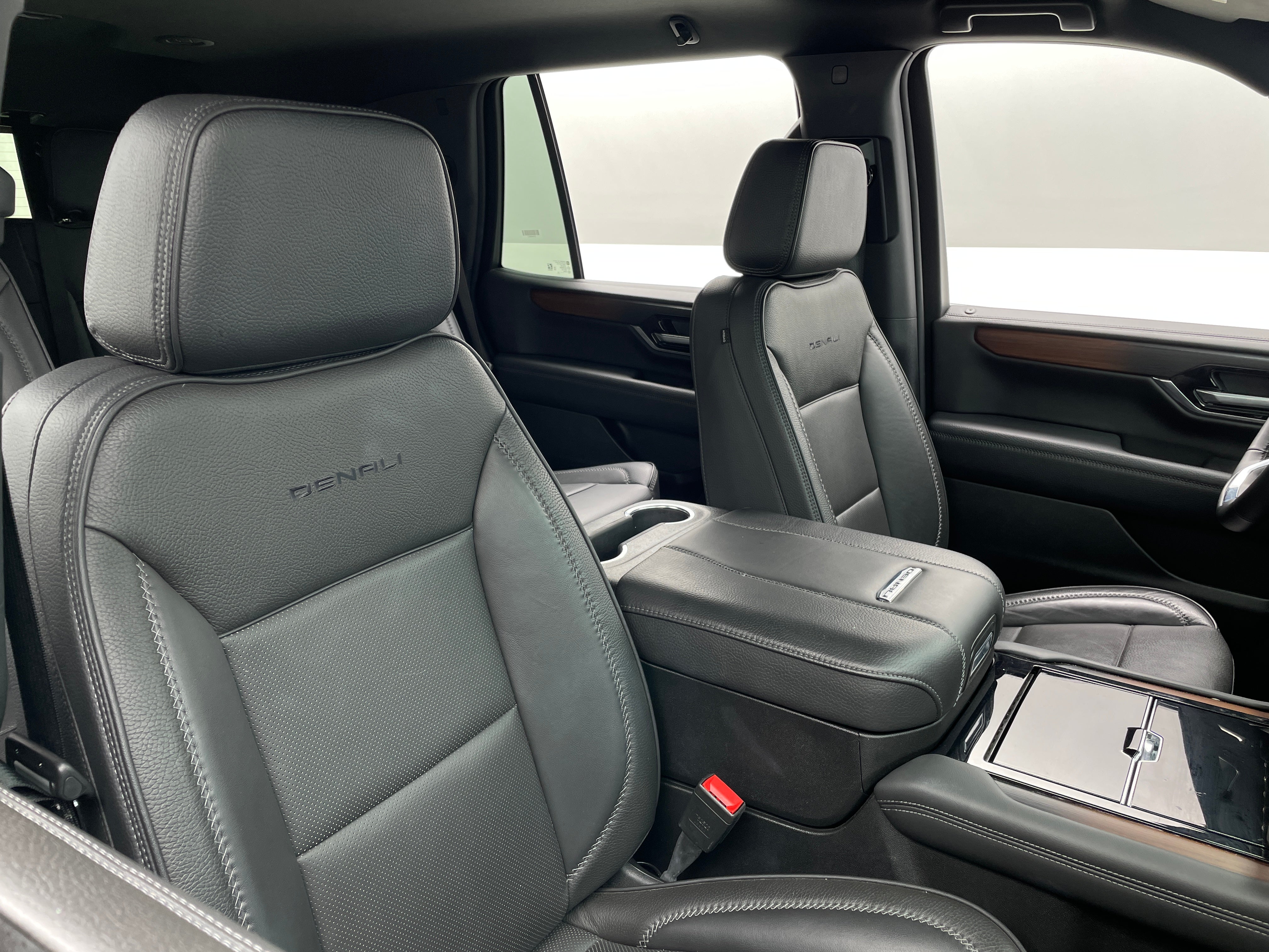 2025 GMC Yukon