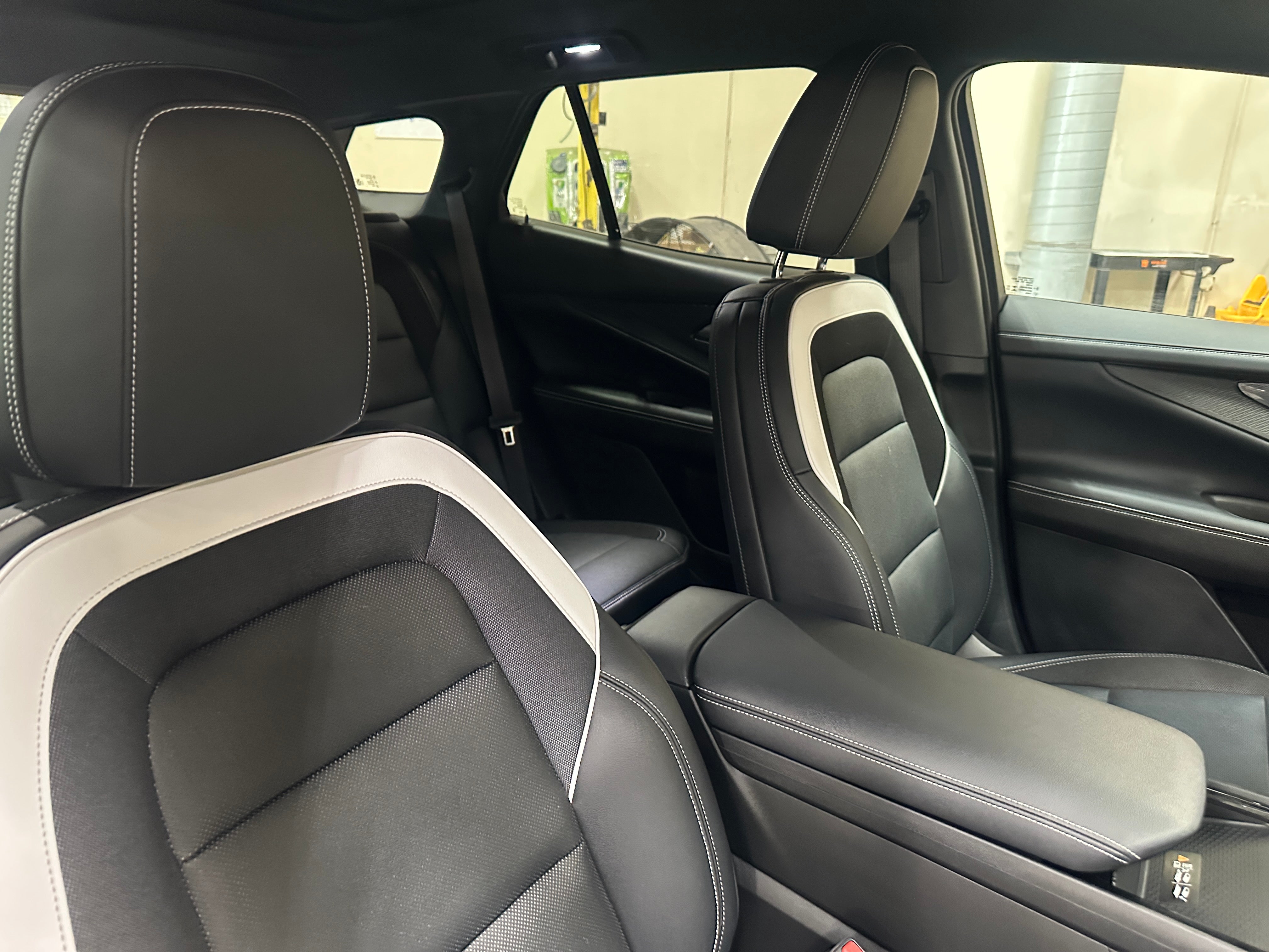 Used 2025 Chevrolet Blazer EV LT with VIN 3GNKDBRM9SS253075 for sale in Auburn, WA