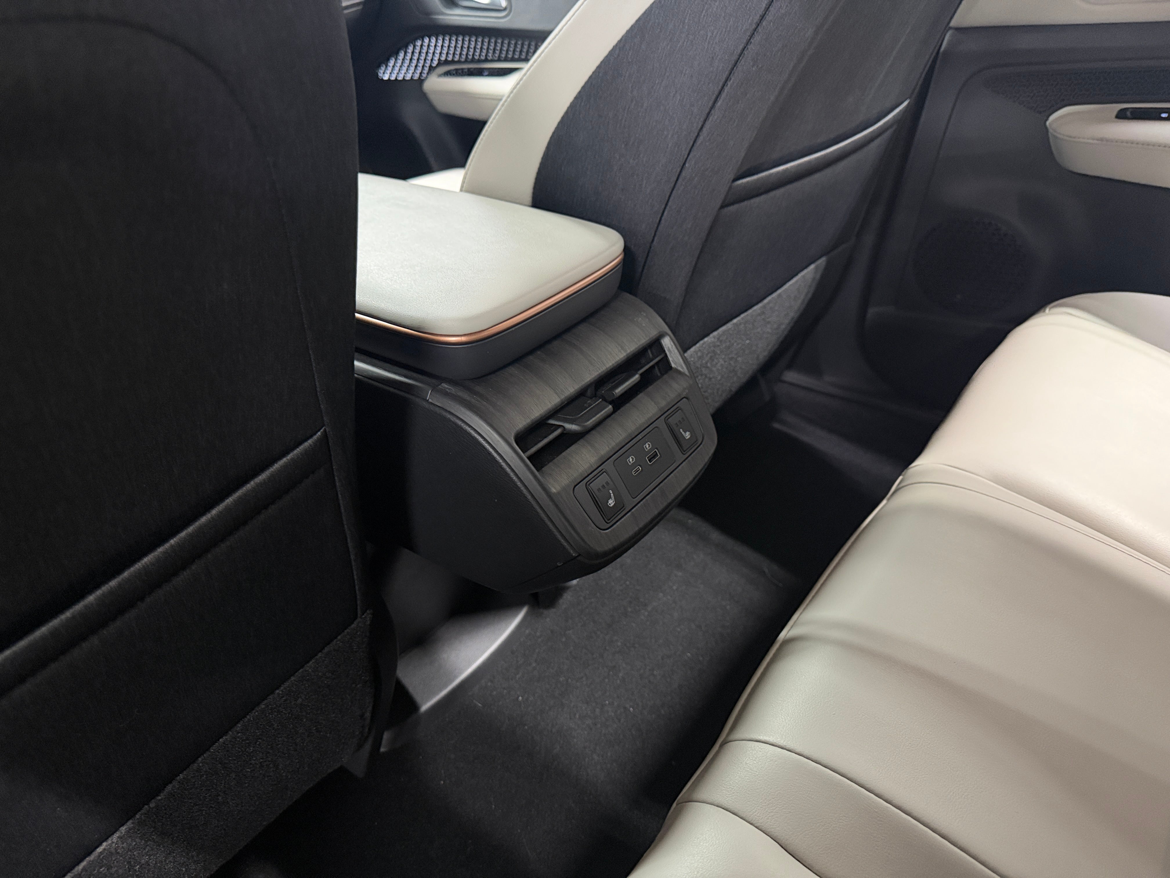 Used 2024 Nissan ARIYA Evolve+ with VIN JN1DF0BB5RM734804 for sale in Auburn, WA