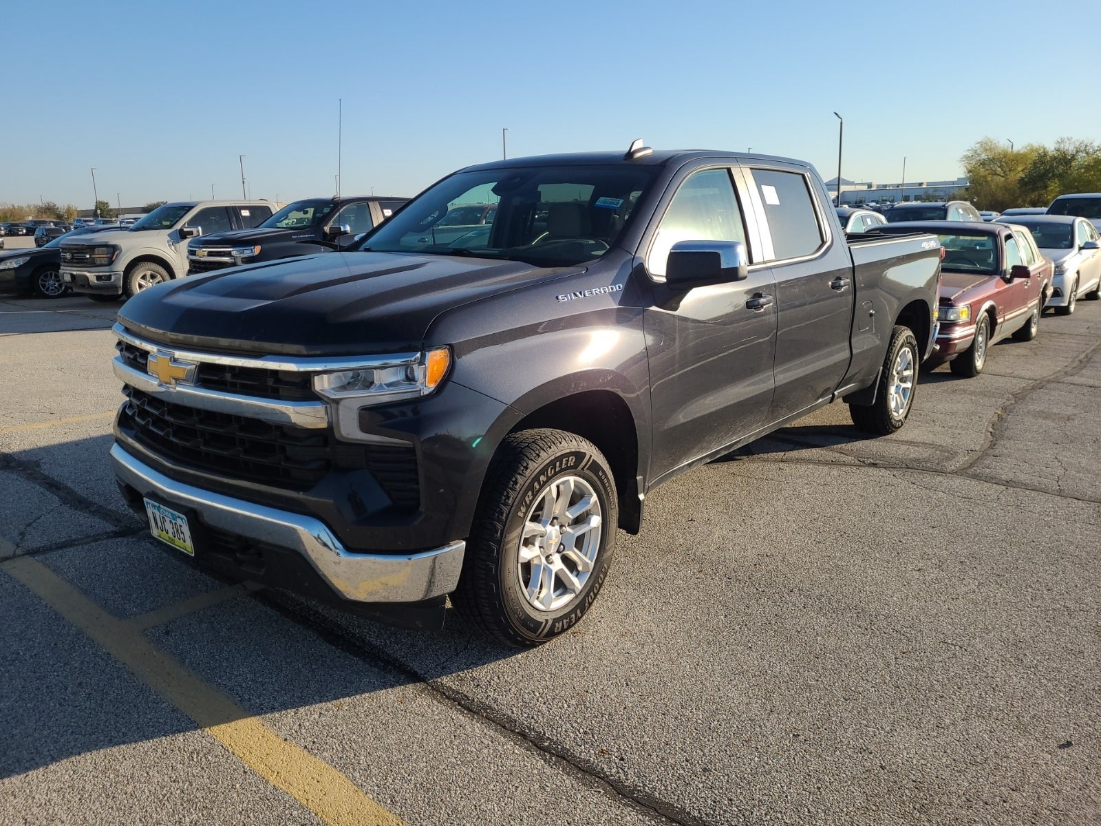 2023 Chevrolet Silverado 1500 4WD Crew Cab 157" LT
