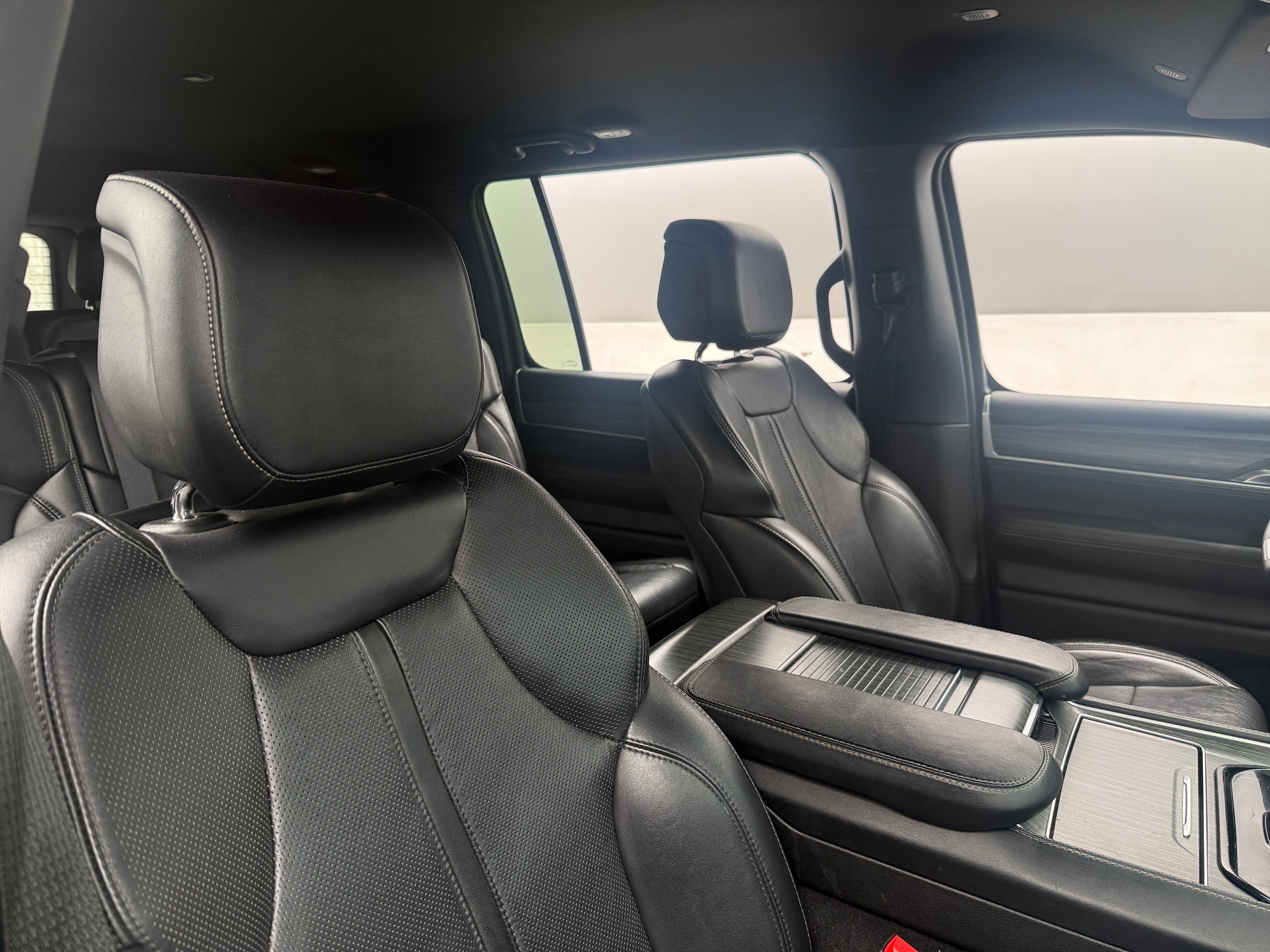 2024 Jeep Wagoneer
