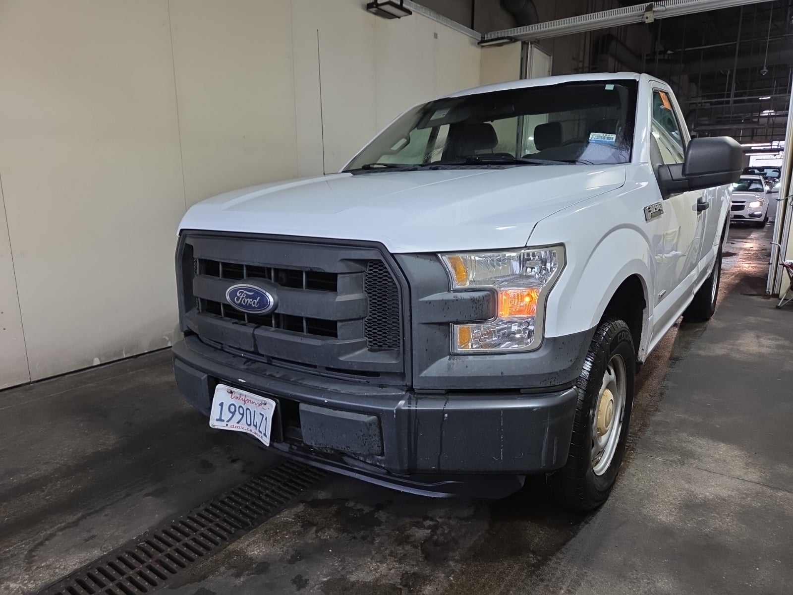 2016 Ford F-150 2WD Reg Cab 141" XL