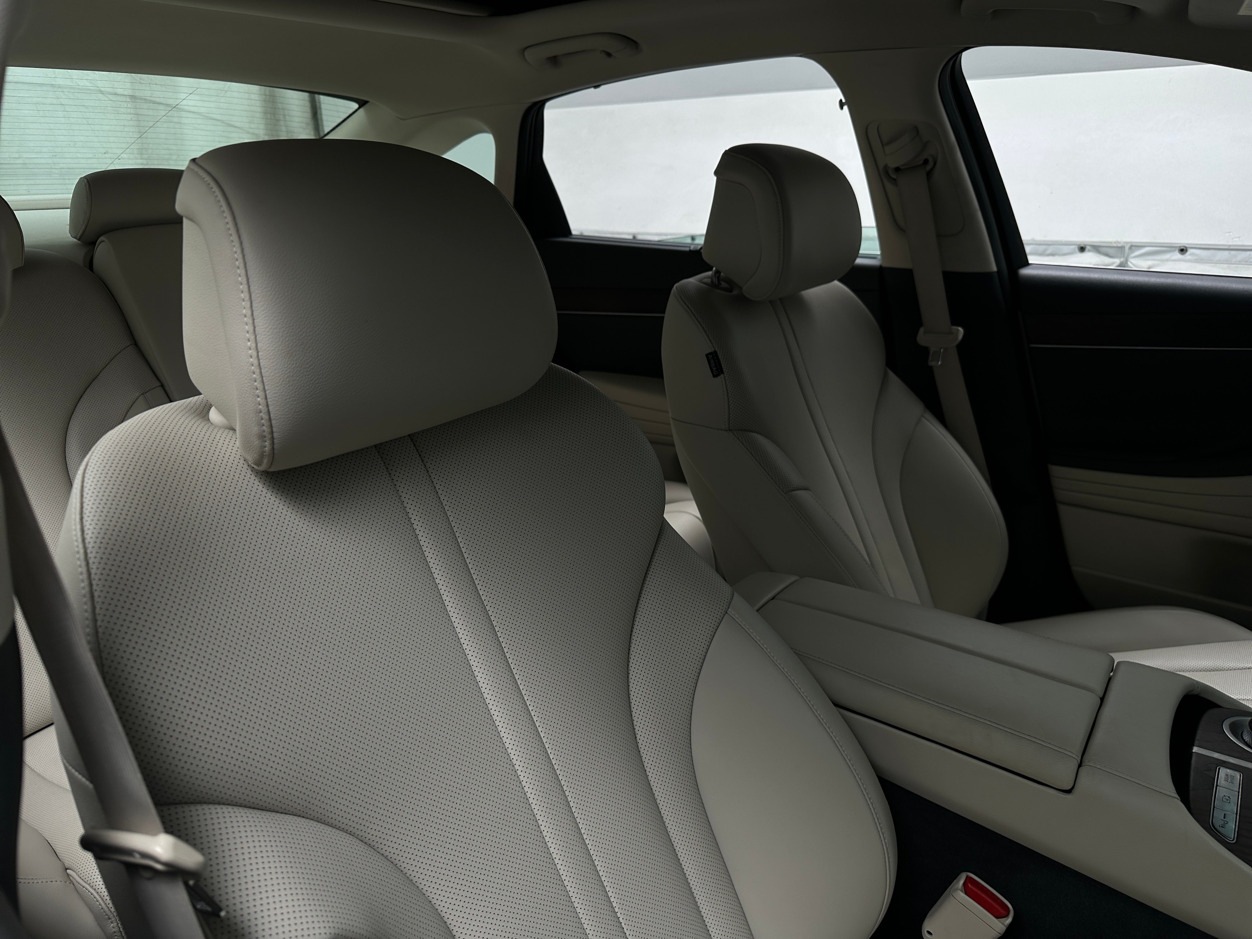 2022 GENESIS G80