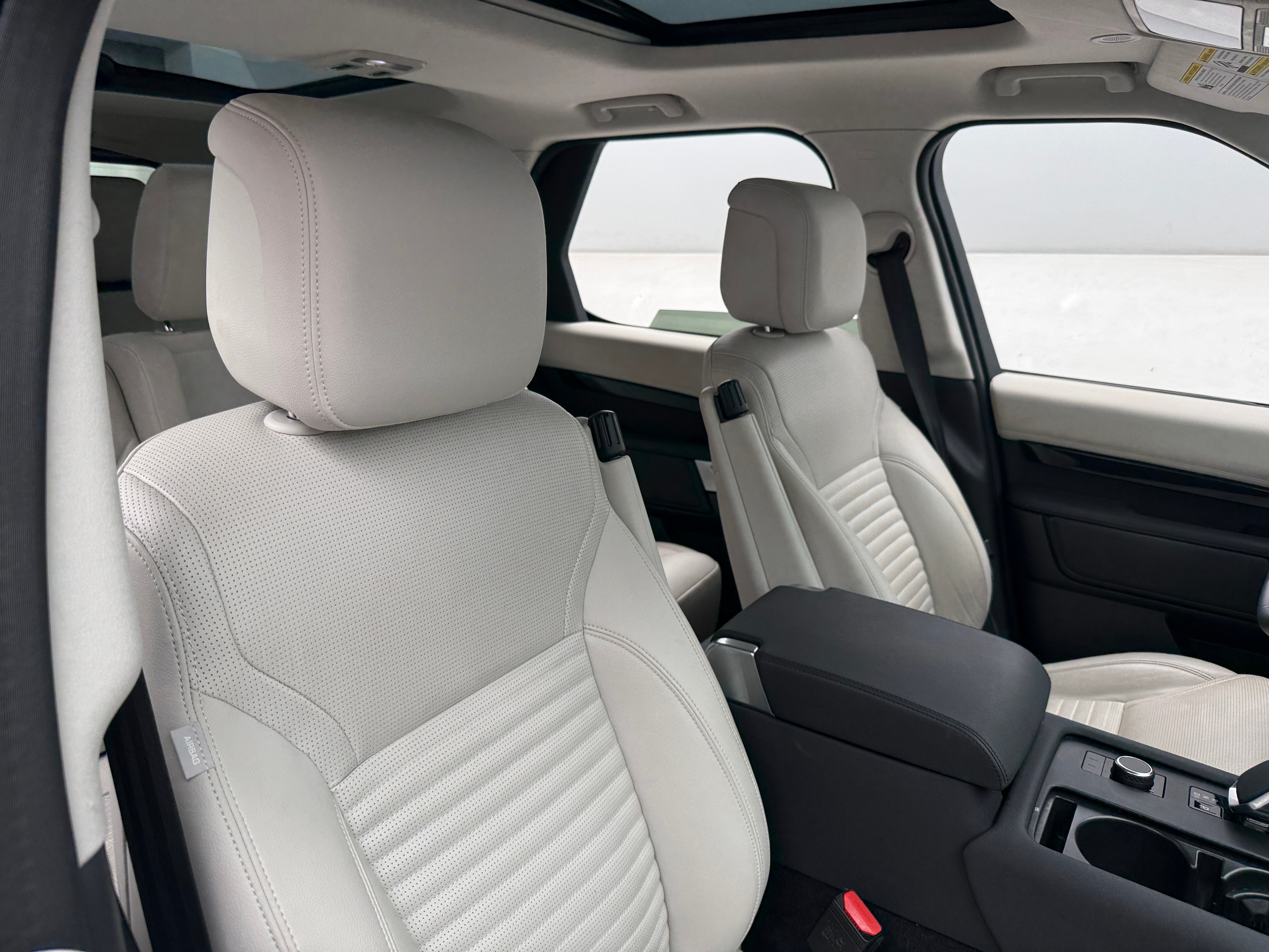 2025 Land Rover Discovery