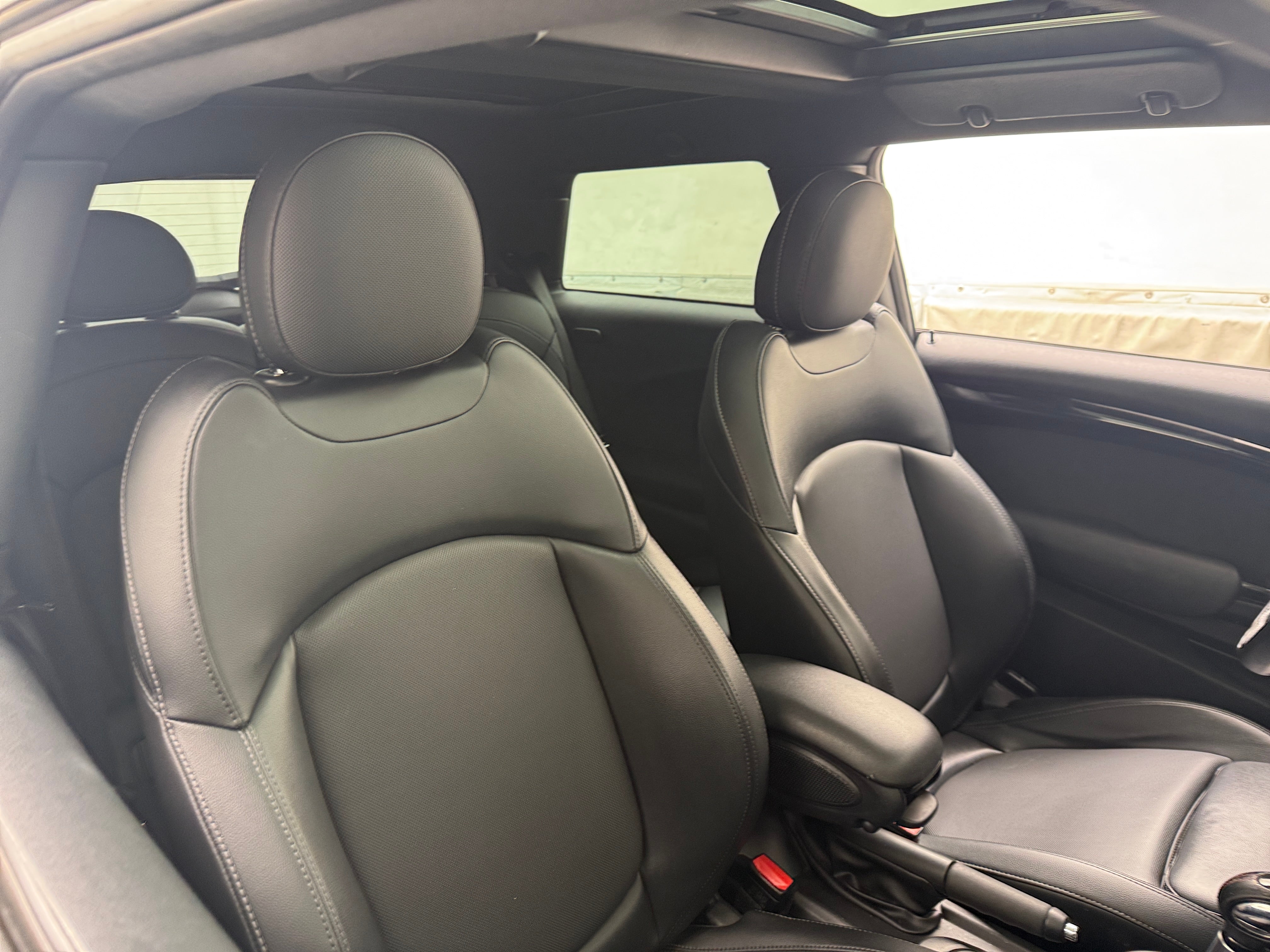 2017 MINI Cooper