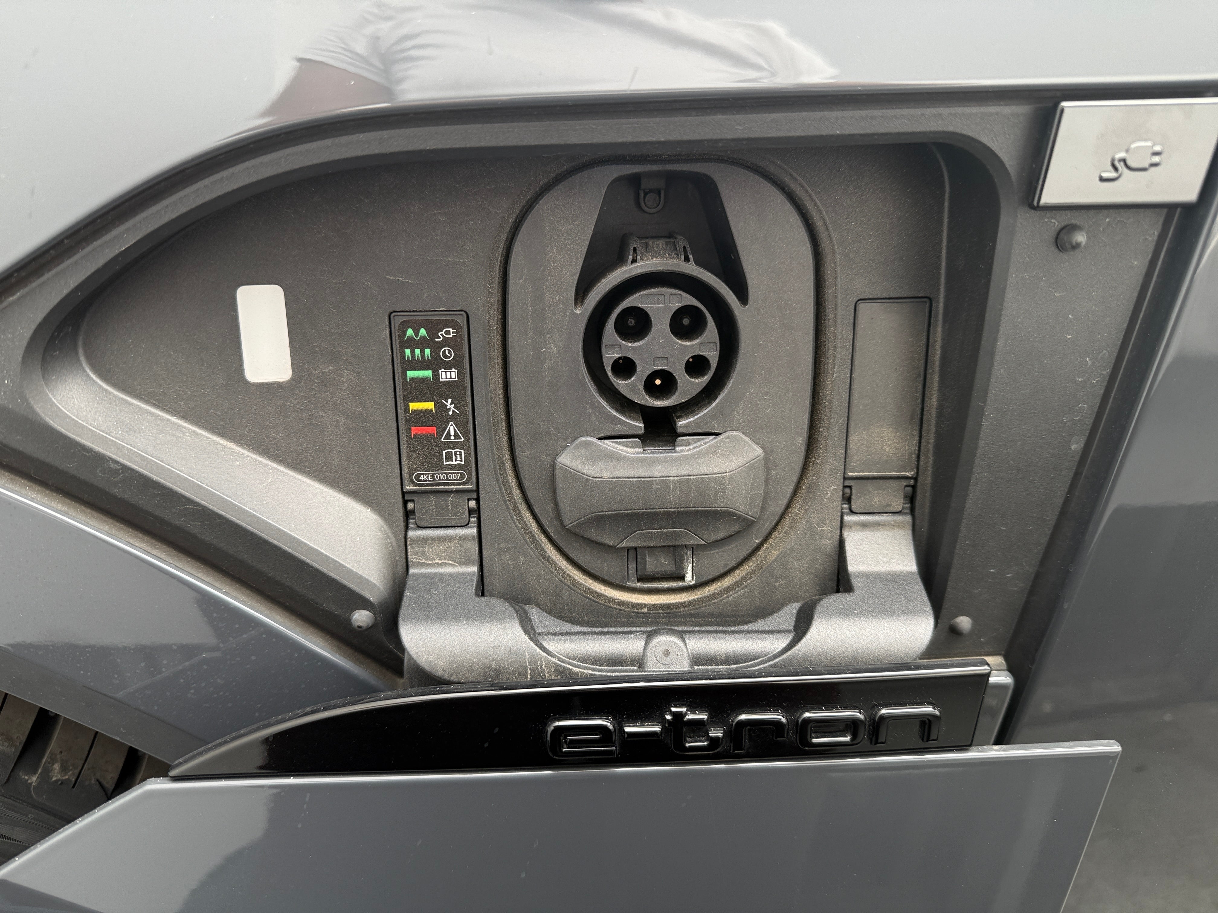 Used 2024 Audi Q8 Sportback e-tron Prestige with VIN WA1DAAGE6RB015491 for sale in Auburn, WA