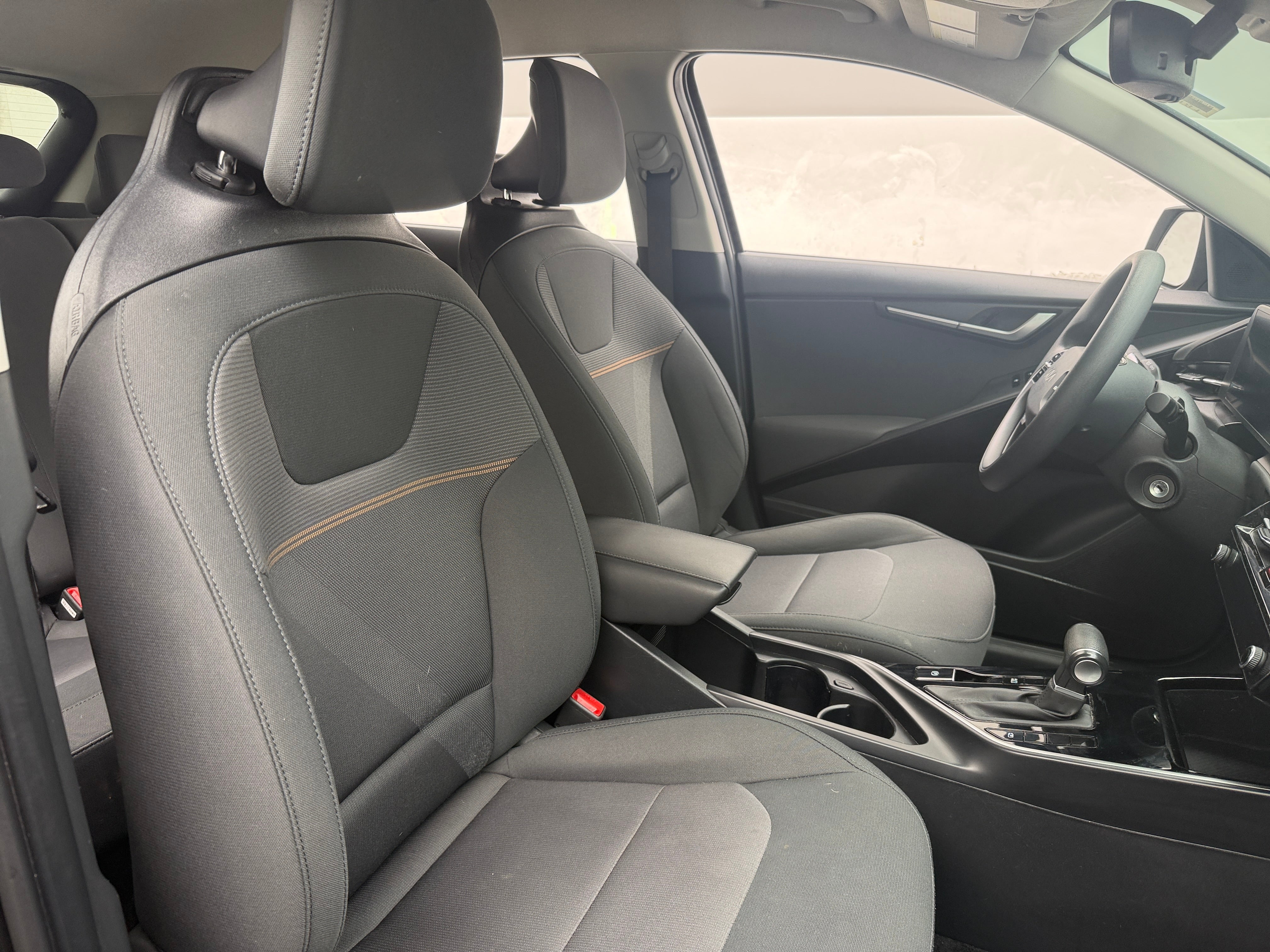 2025 Kia Niro LX