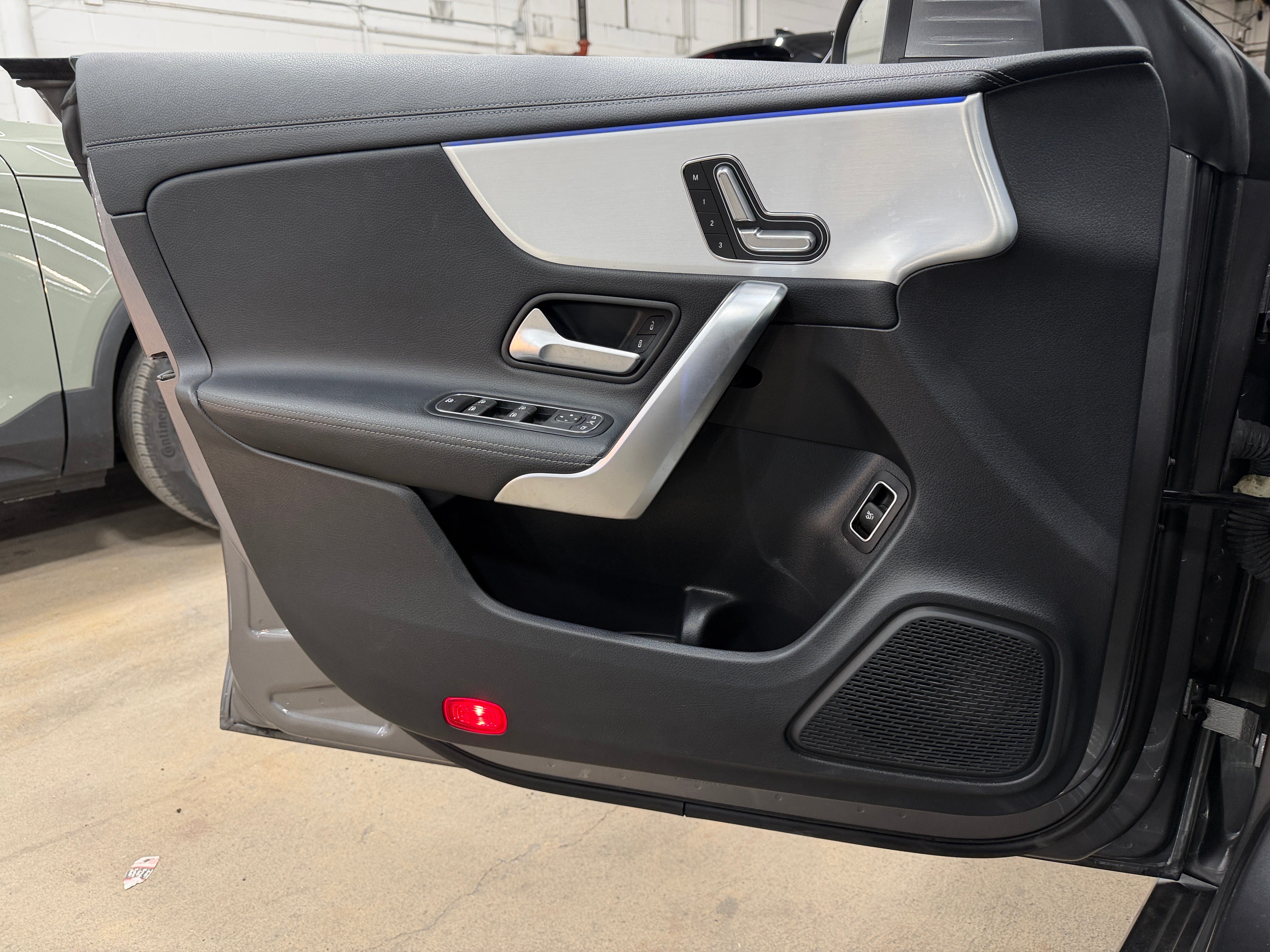 2025 Mercedes-Benz CLA 250