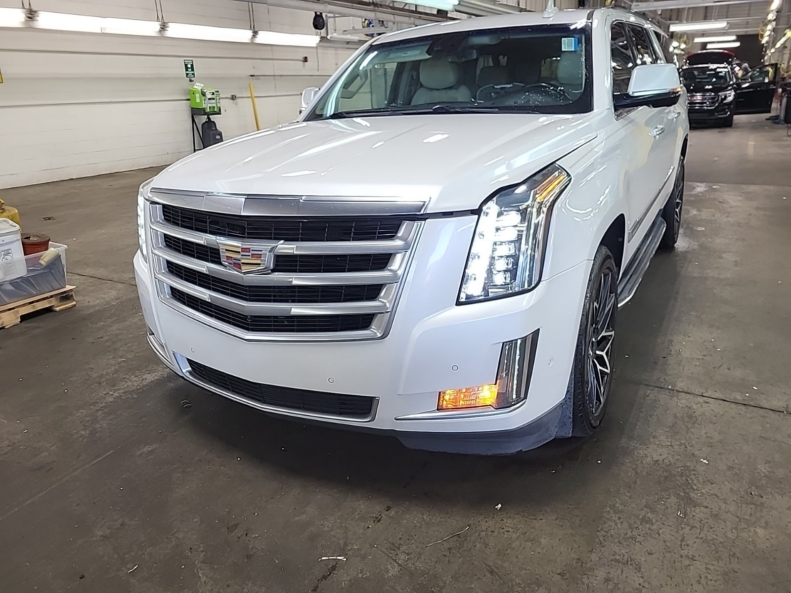 2019 Cadillac Escalade Esv Luxury