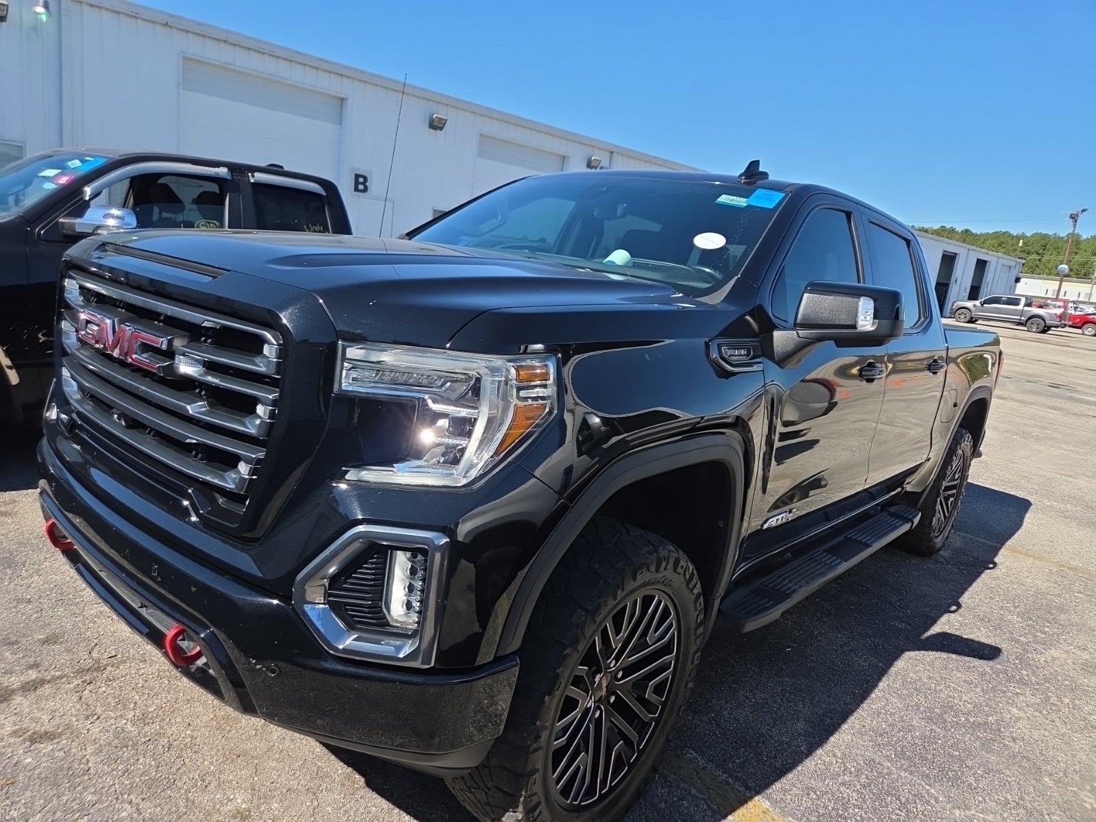 2020 GMC Sierra 1500 4WD Crew Cab 147" AT4