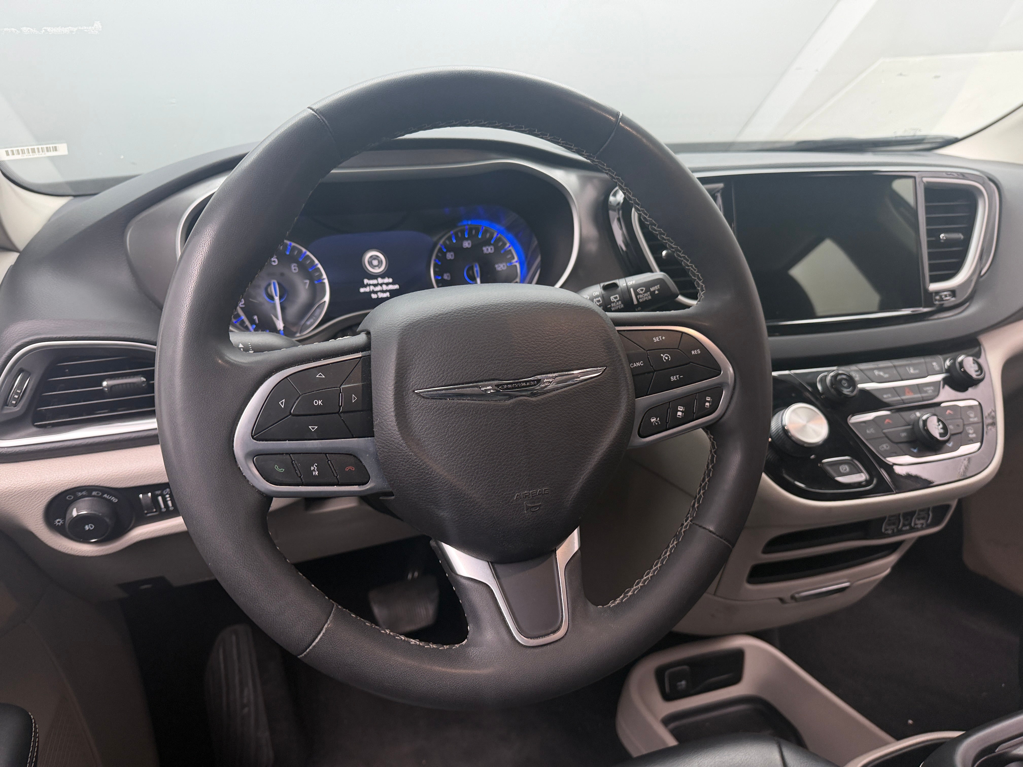 2023 Chrysler Pacifica