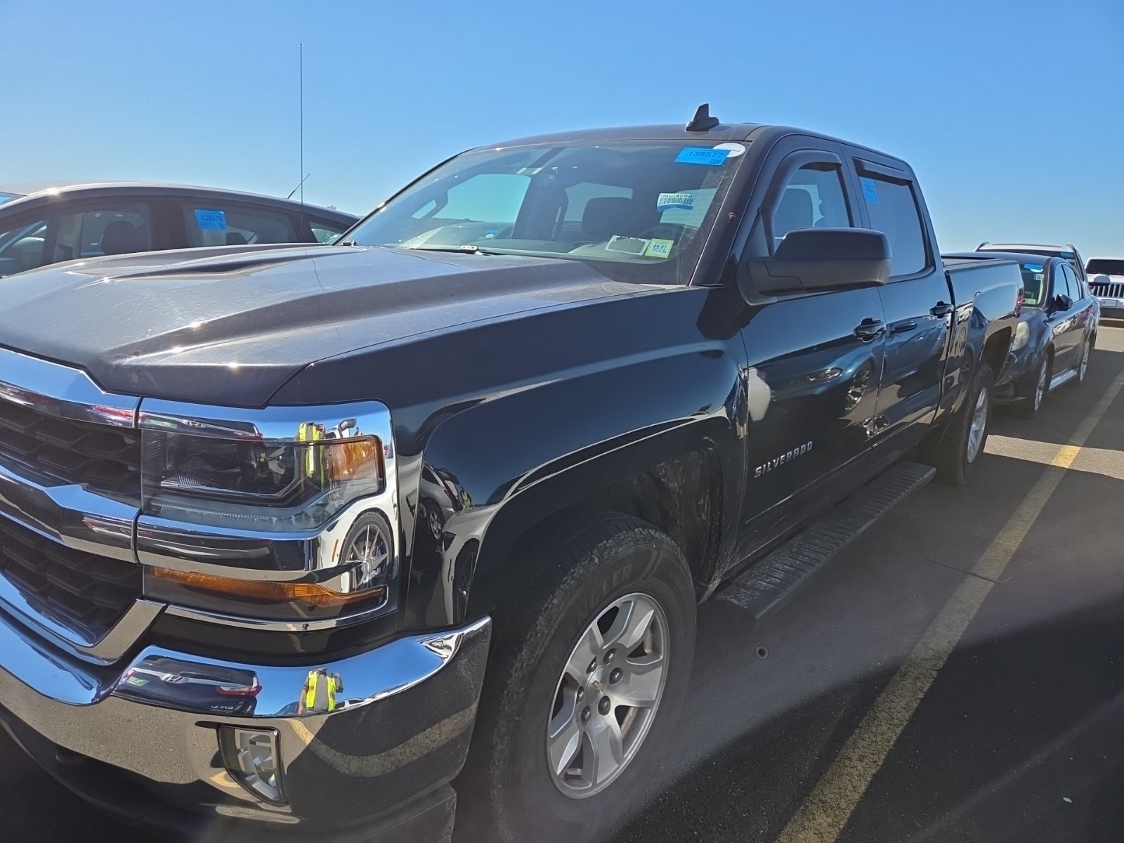 2017 Chevrolet Silverado 1500 4WD Crew Cab 153.0" LT W/1lt